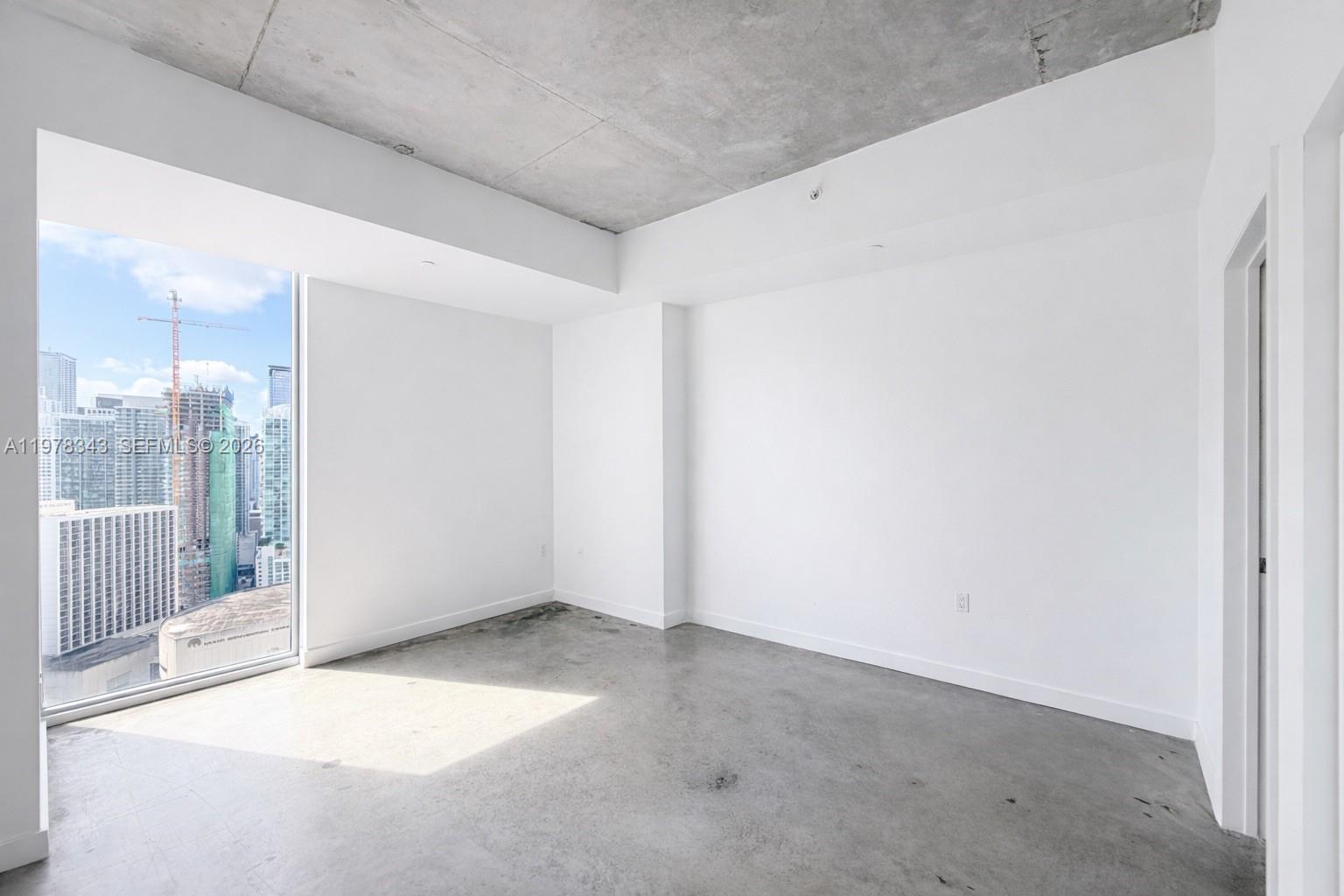 151 SE 1st St #3007, Miami FL 33131