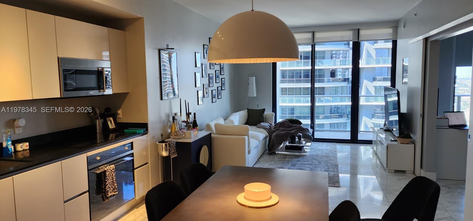 1010 Brickell Ave #4208, Miami FL 33131