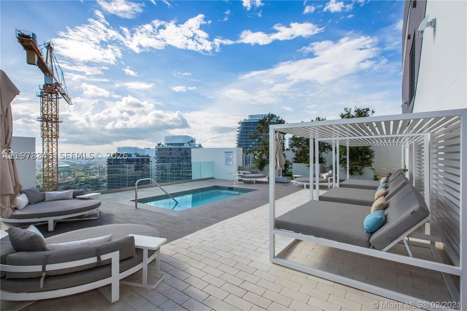 1010 Brickell Ave #4208, Miami FL 33131
