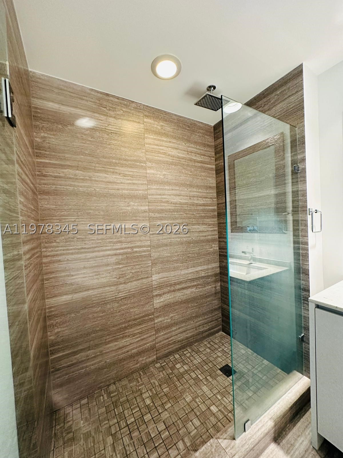 1010 Brickell Ave #4208, Miami FL 33131