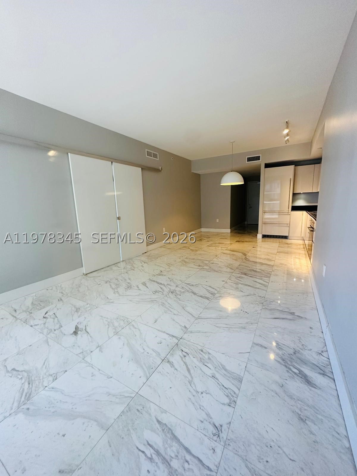1010 Brickell Ave #4208, Miami FL 33131