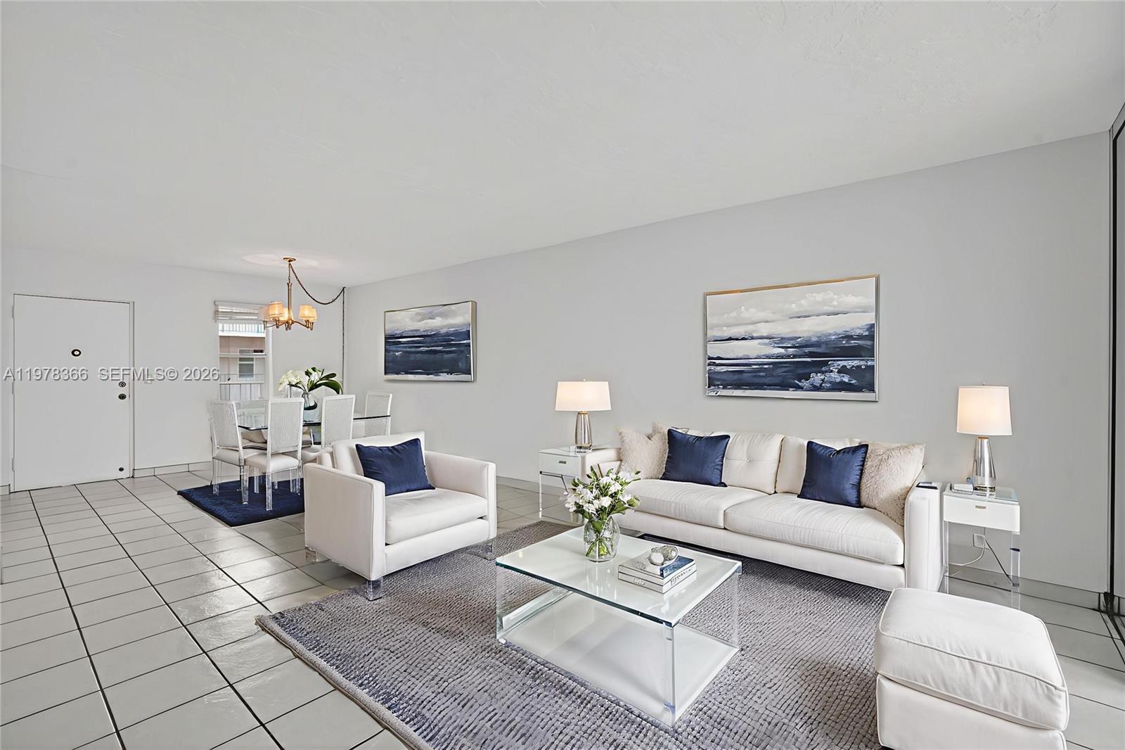 2821 Somerset Dr #317, Lauderdale Lakes FL 33311