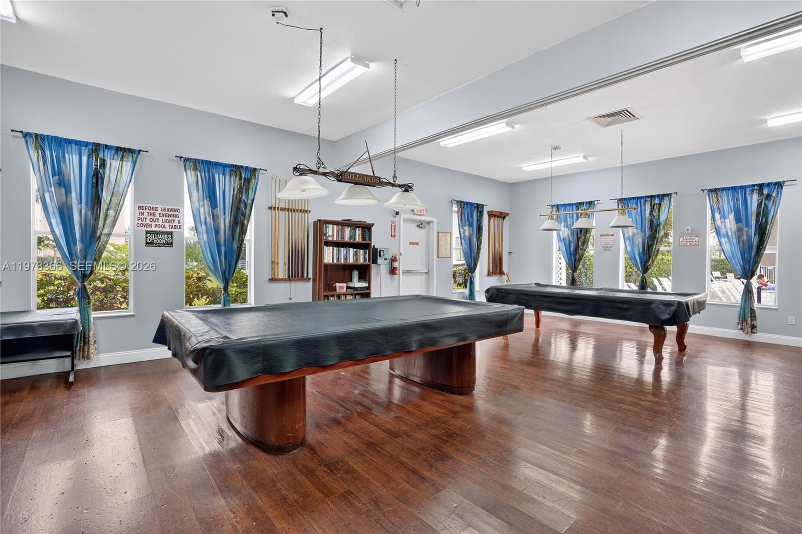 2821 Somerset Dr #317, Lauderdale Lakes FL 33311