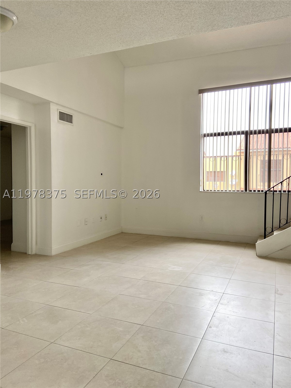 2740 W 62nd St #203, Hialeah FL 33016