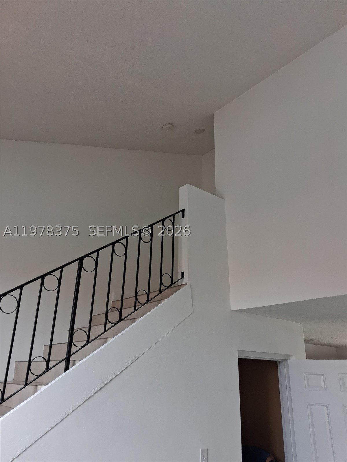 2740 W 62nd St #203, Hialeah FL 33016