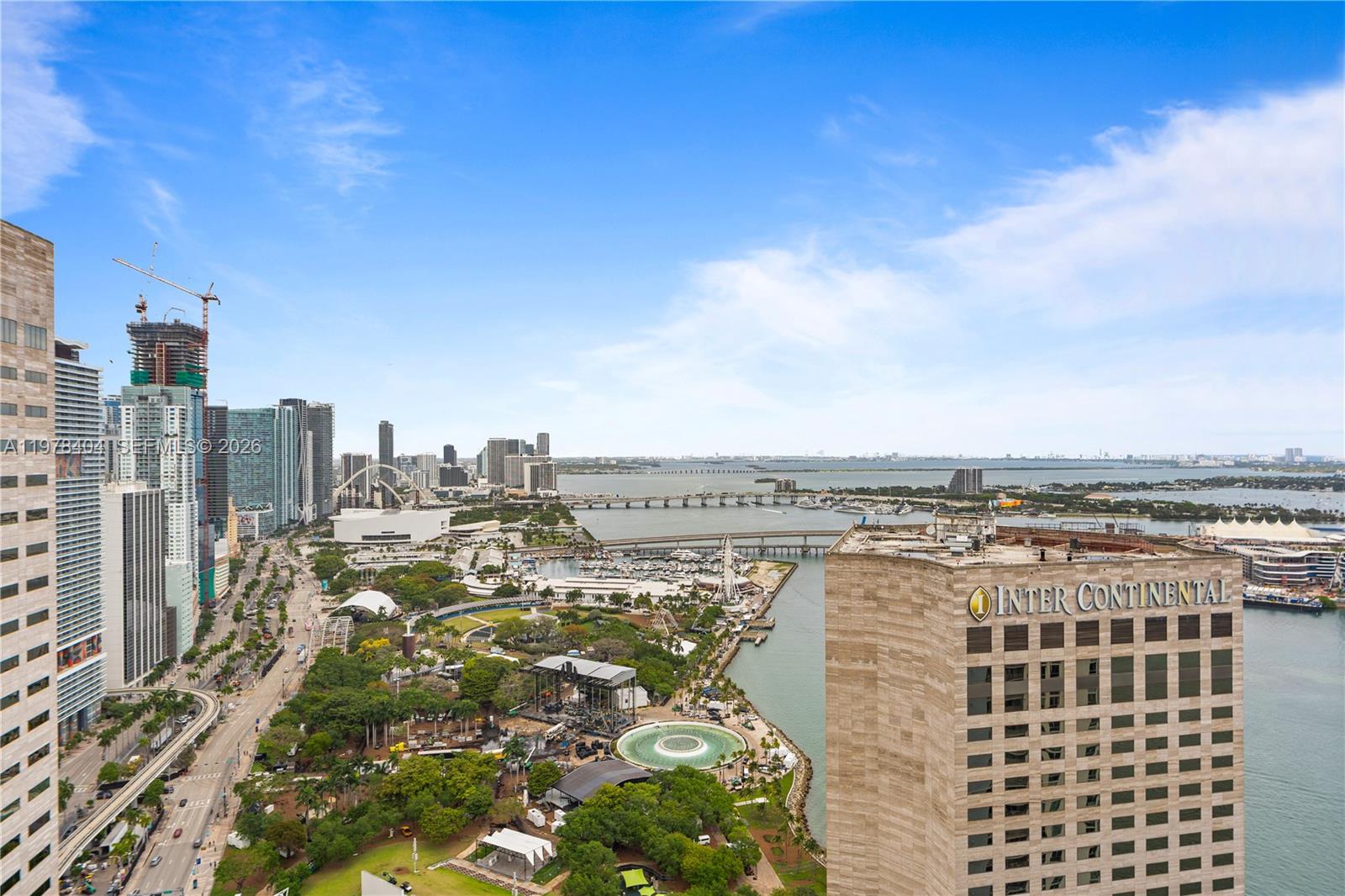 325 S BISCAYNE BL #4324, Miami FL 33131