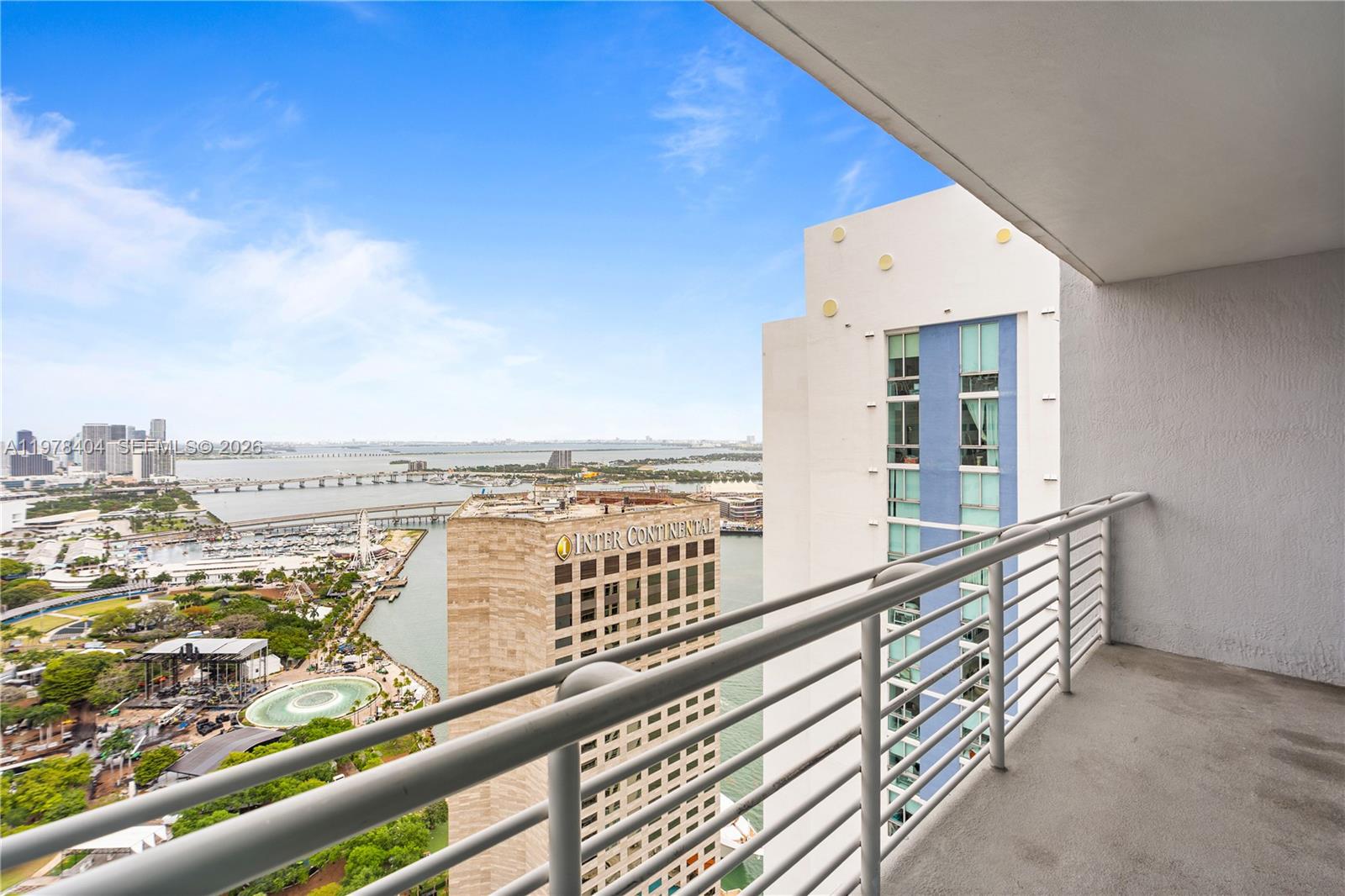 325 S BISCAYNE BL #4324, Miami FL 33131