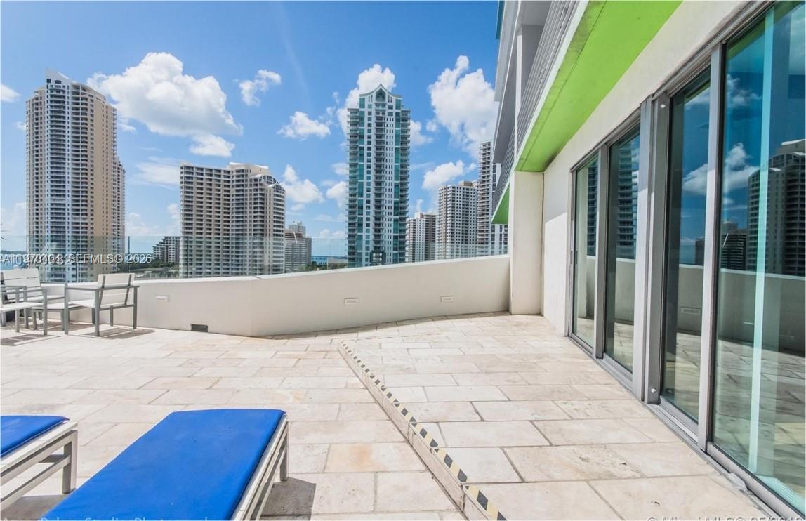 325 S BISCAYNE BL #4324, Miami FL 33131