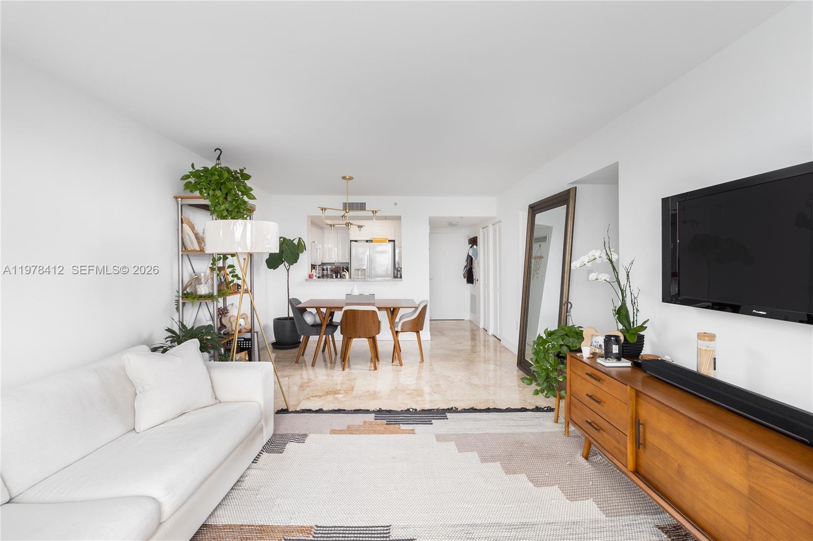 1800 Sunset Harbour Dr #809, Miami Beach FL 33139