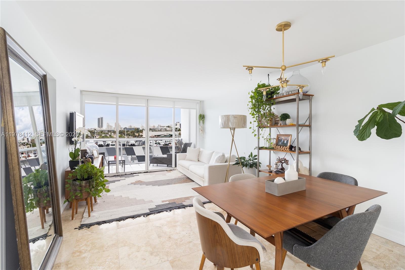 1800 Sunset Harbour Dr #809, Miami Beach FL 33139