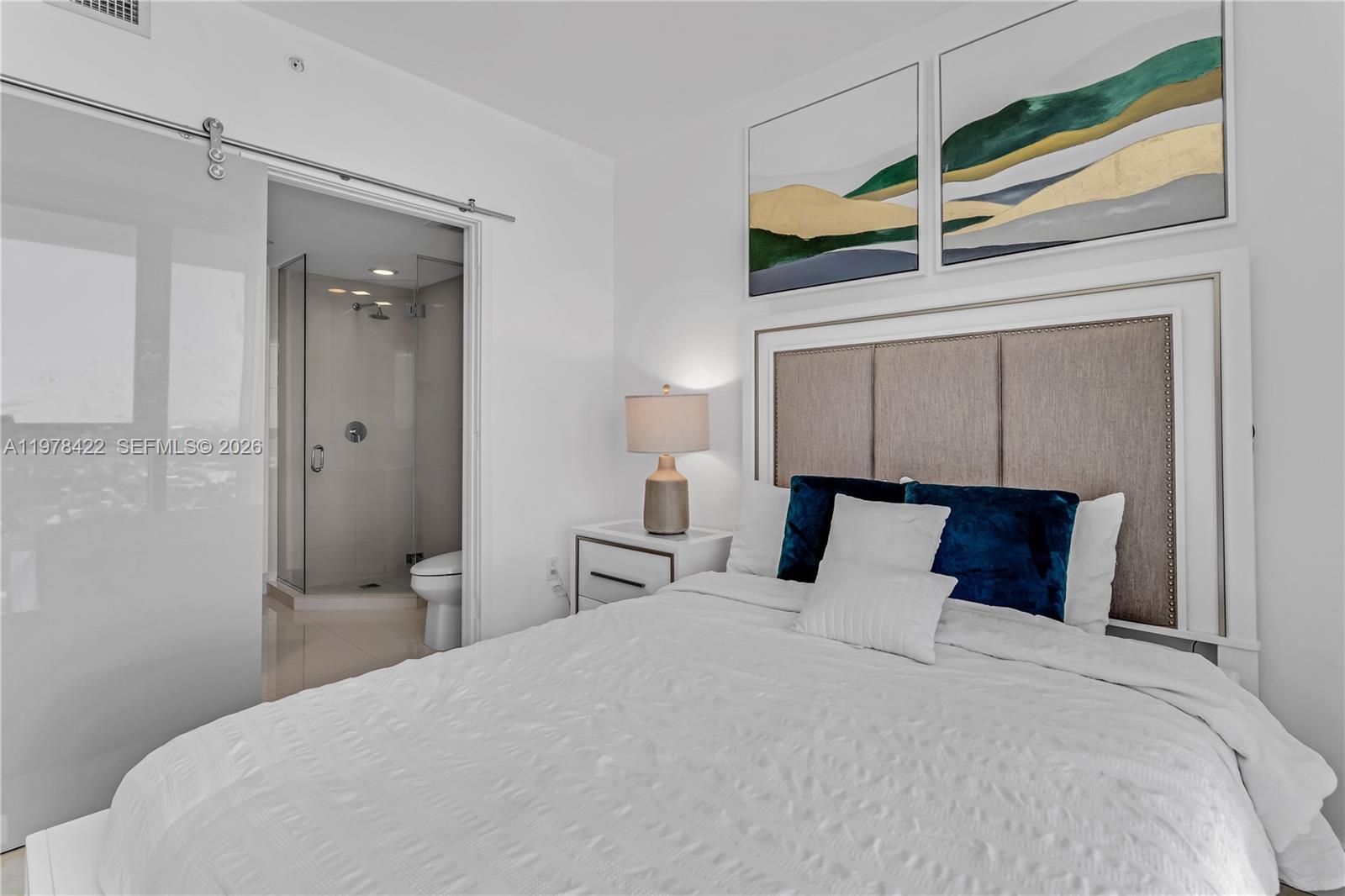 121 NE 34th St #3116, Miami FL 33137