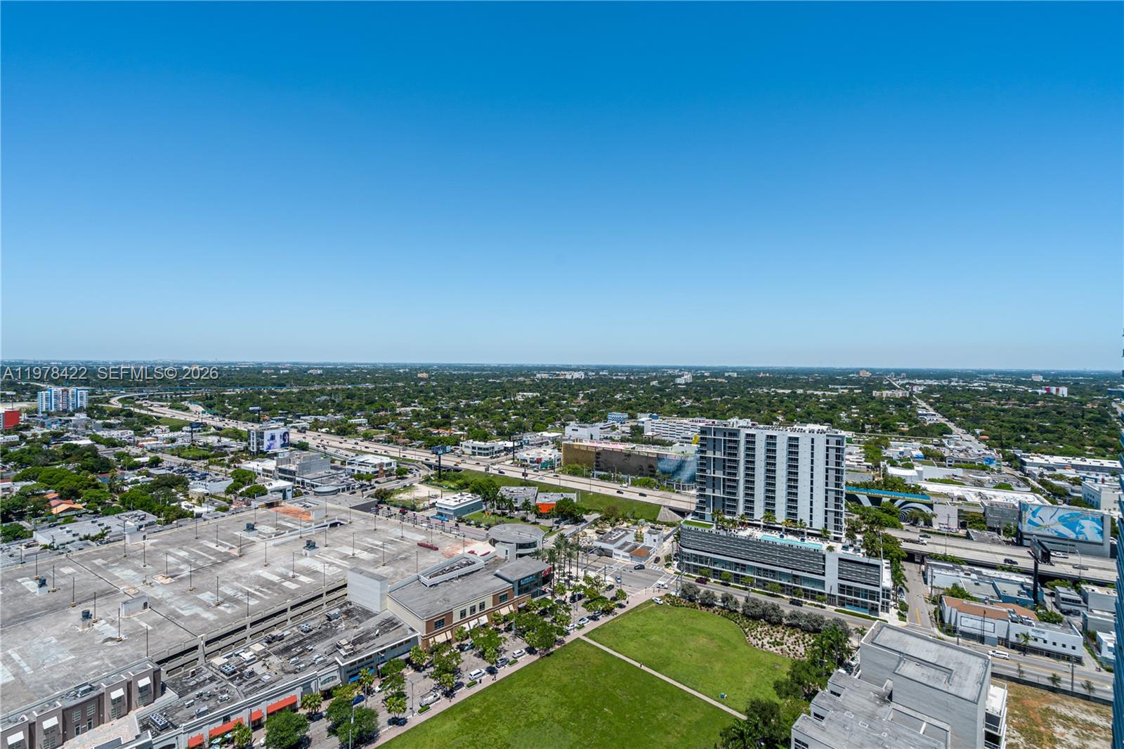 121 NE 34th St #3116, Miami FL 33137