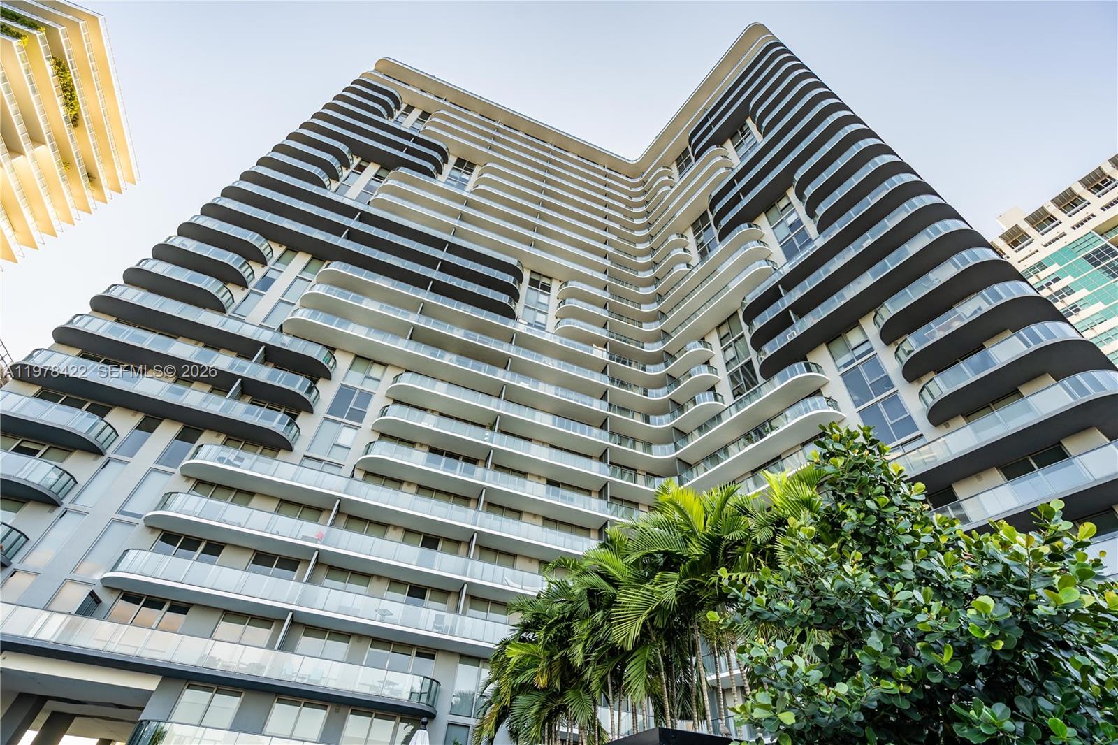 121 NE 34th St #3116, Miami FL 33137