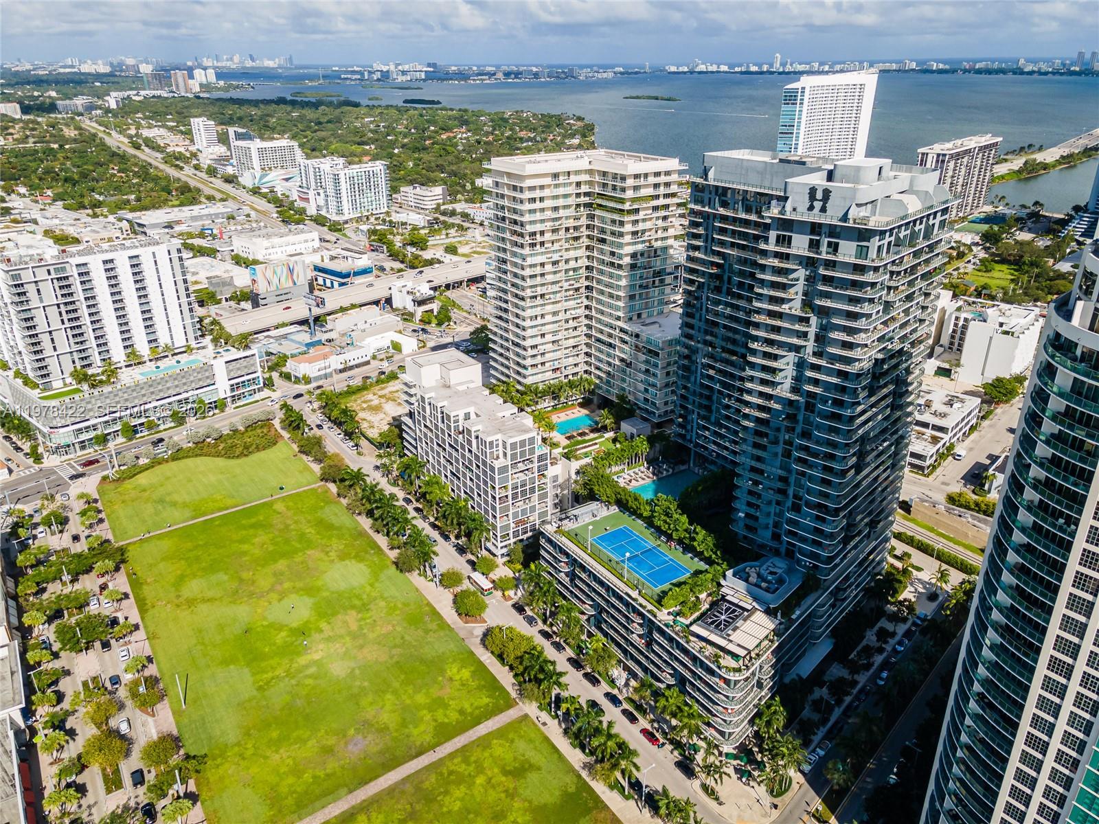 121 NE 34th St #3116, Miami FL 33137