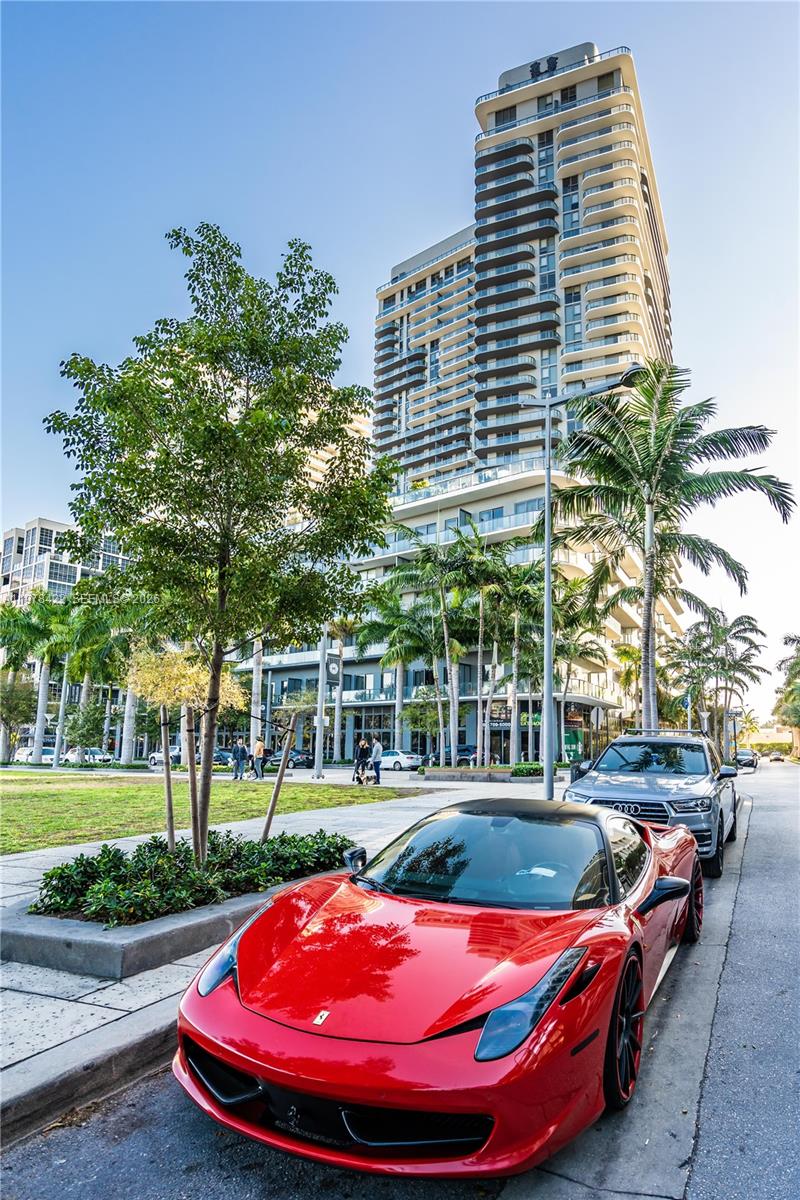 121 NE 34th St #3116, Miami FL 33137