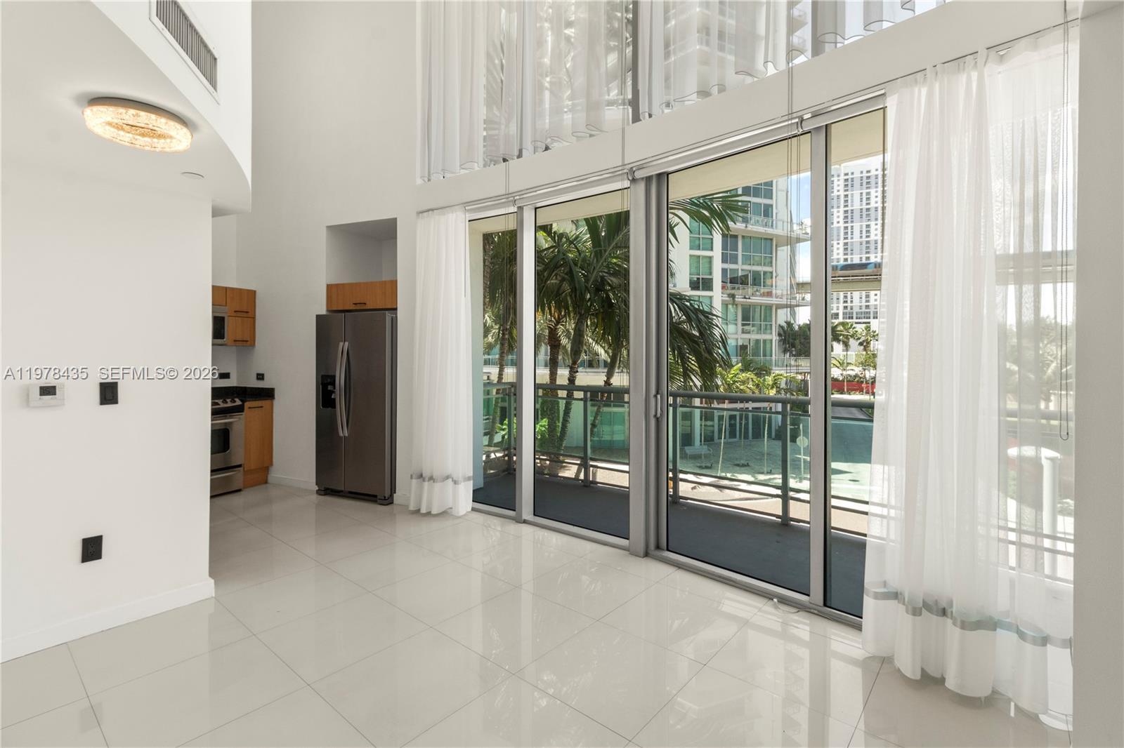 350 S Miami Ave #312, Miami FL 33130