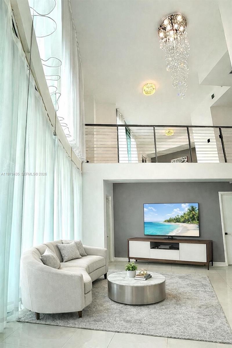 350 S Miami Ave #312, Miami FL 33130