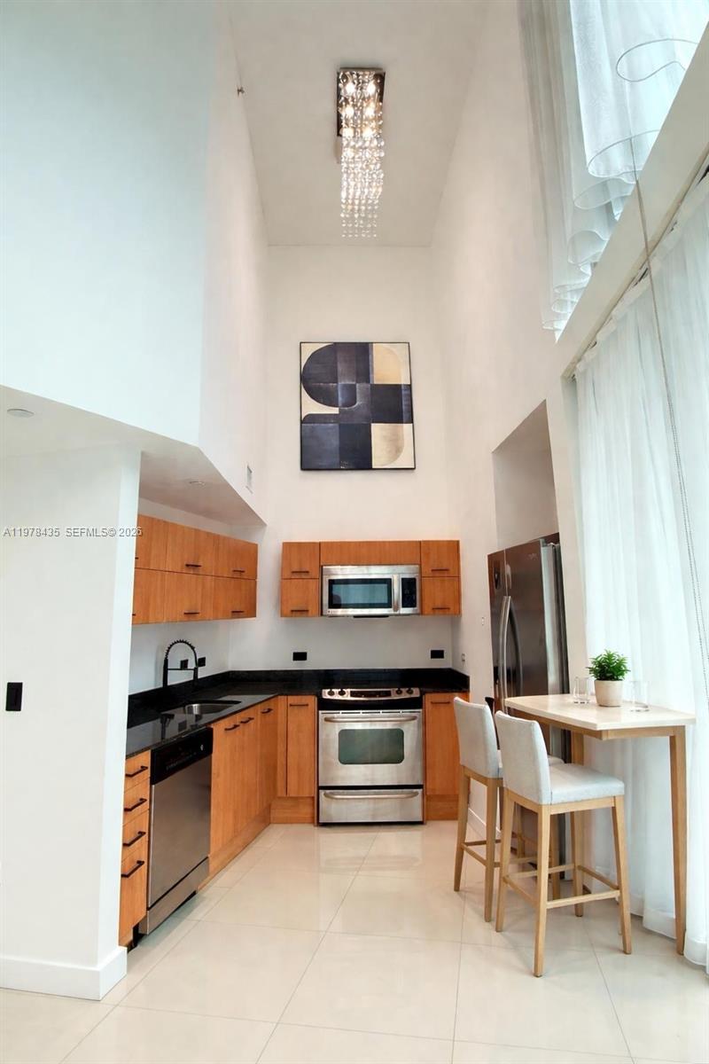 350 S Miami Ave #312, Miami FL 33130