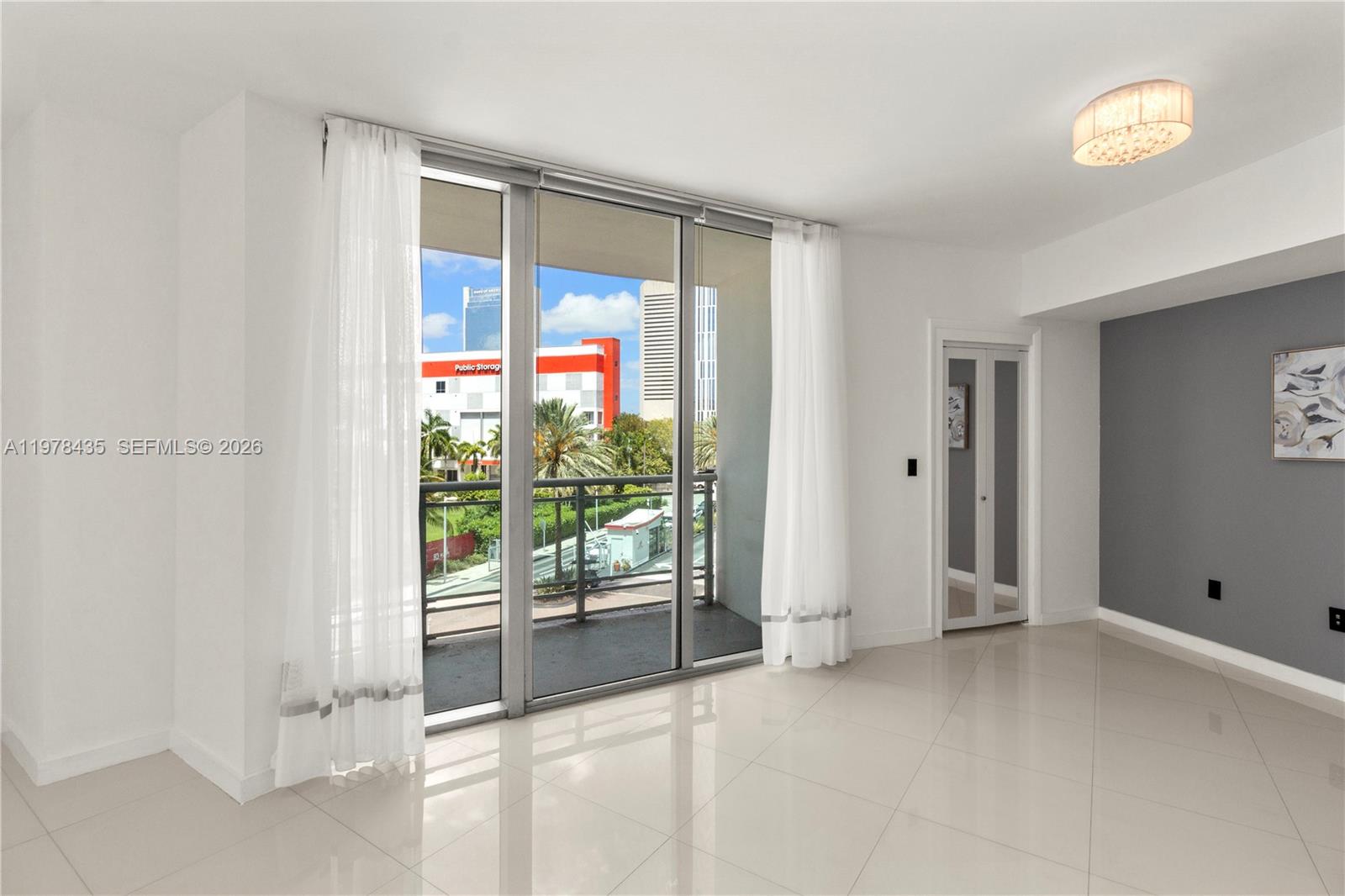 350 S Miami Ave #312, Miami FL 33130