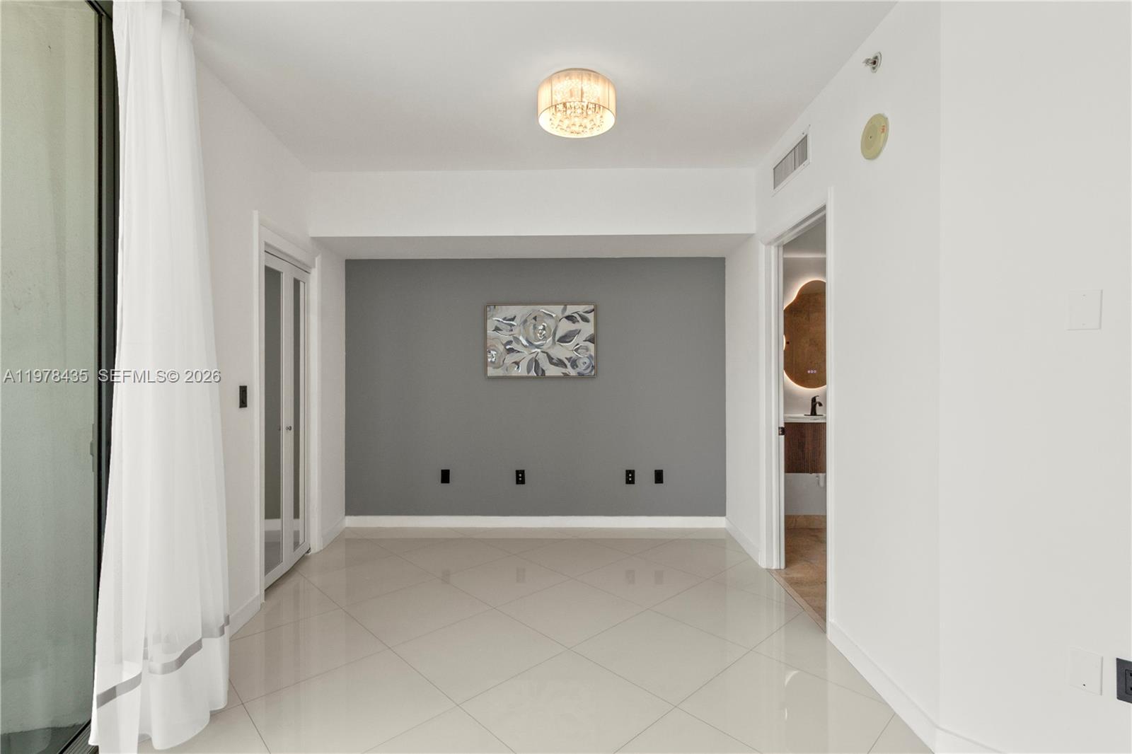 350 S Miami Ave #312, Miami FL 33130