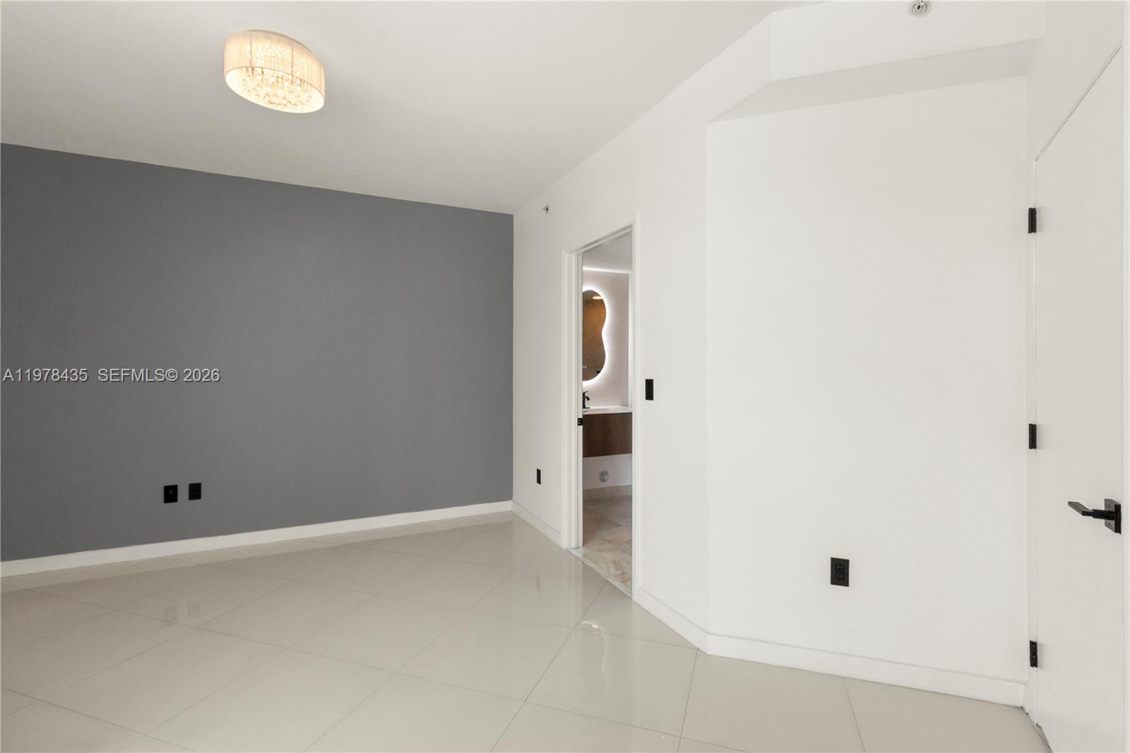 350 S Miami Ave #312, Miami FL 33130