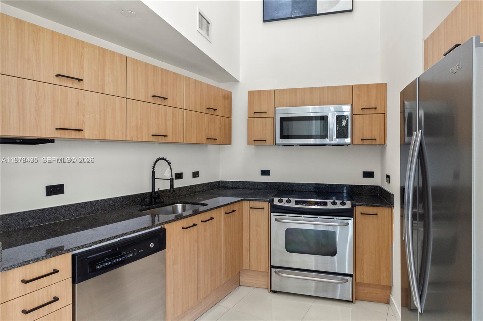 350 S Miami Ave #312, Miami FL 33130