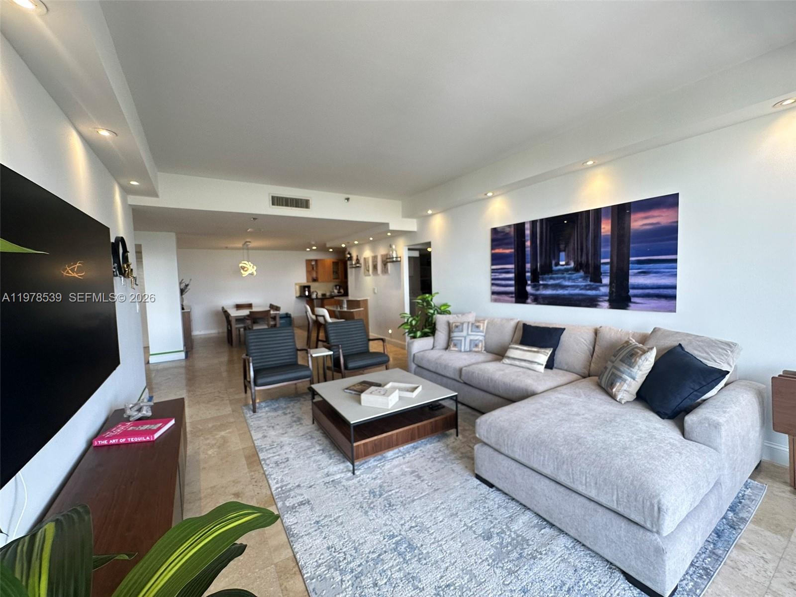 251 Crandon Blvd #606, Key Biscayne FL 33149
