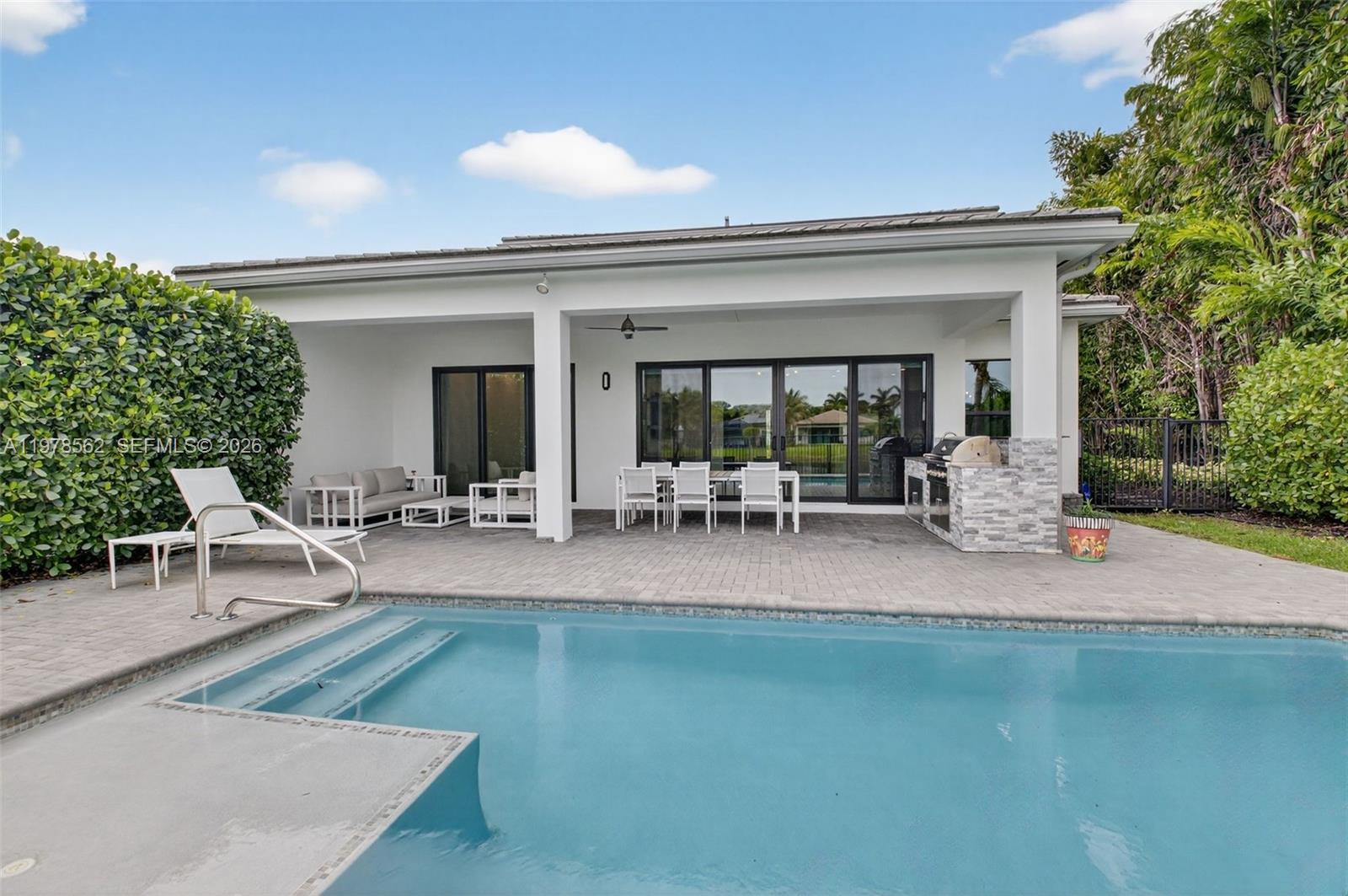 8629 Tower Bridge Ct, Boca Raton FL 33496