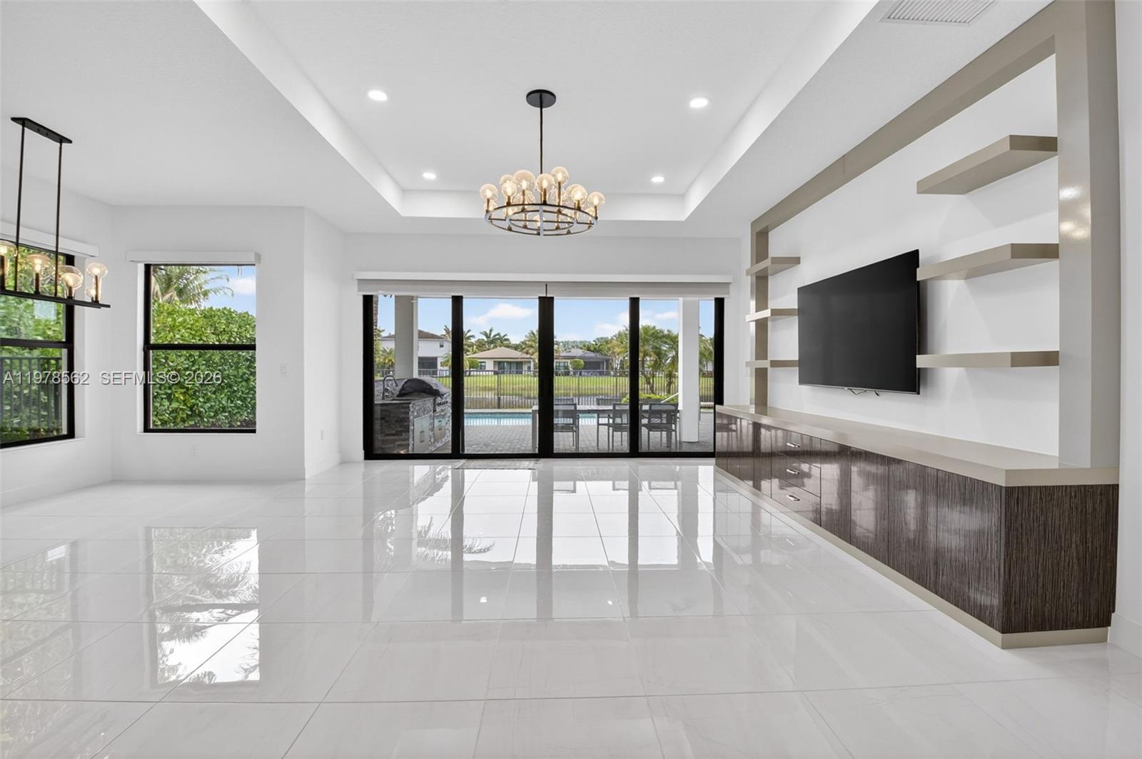 8629 Tower Bridge Ct, Boca Raton FL 33496