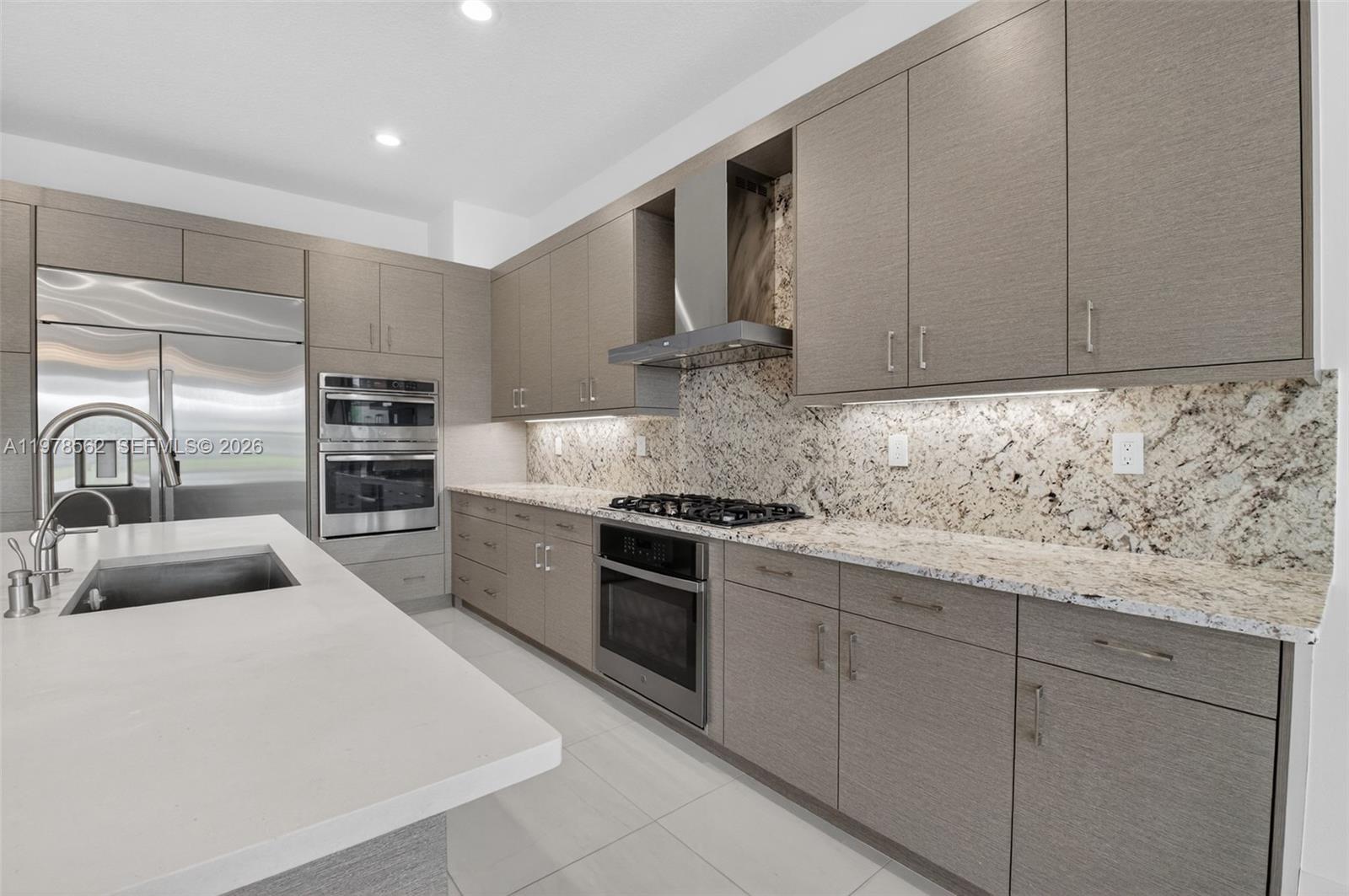 8629 Tower Bridge Ct, Boca Raton FL 33496