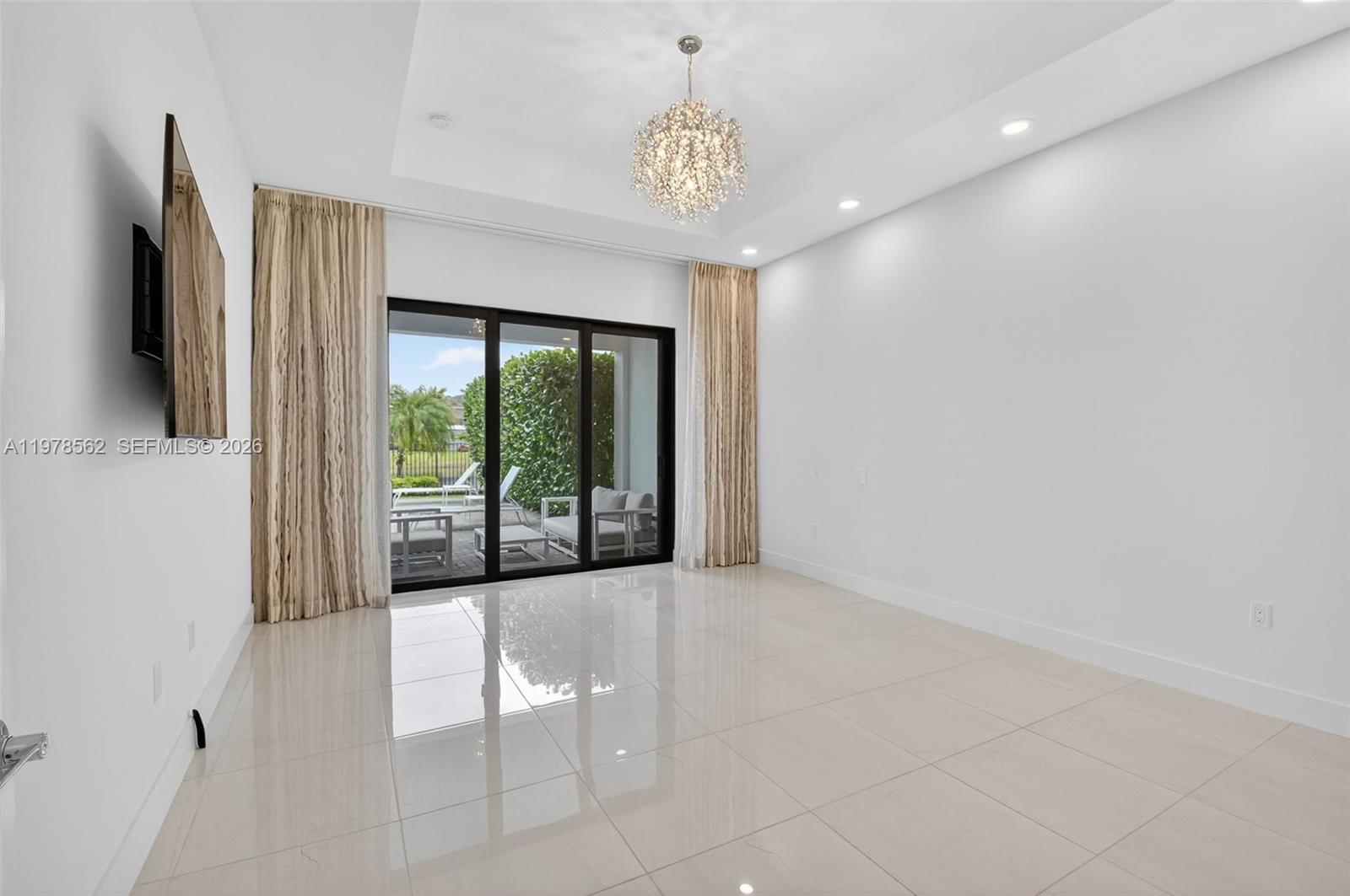 8629 Tower Bridge Ct, Boca Raton FL 33496