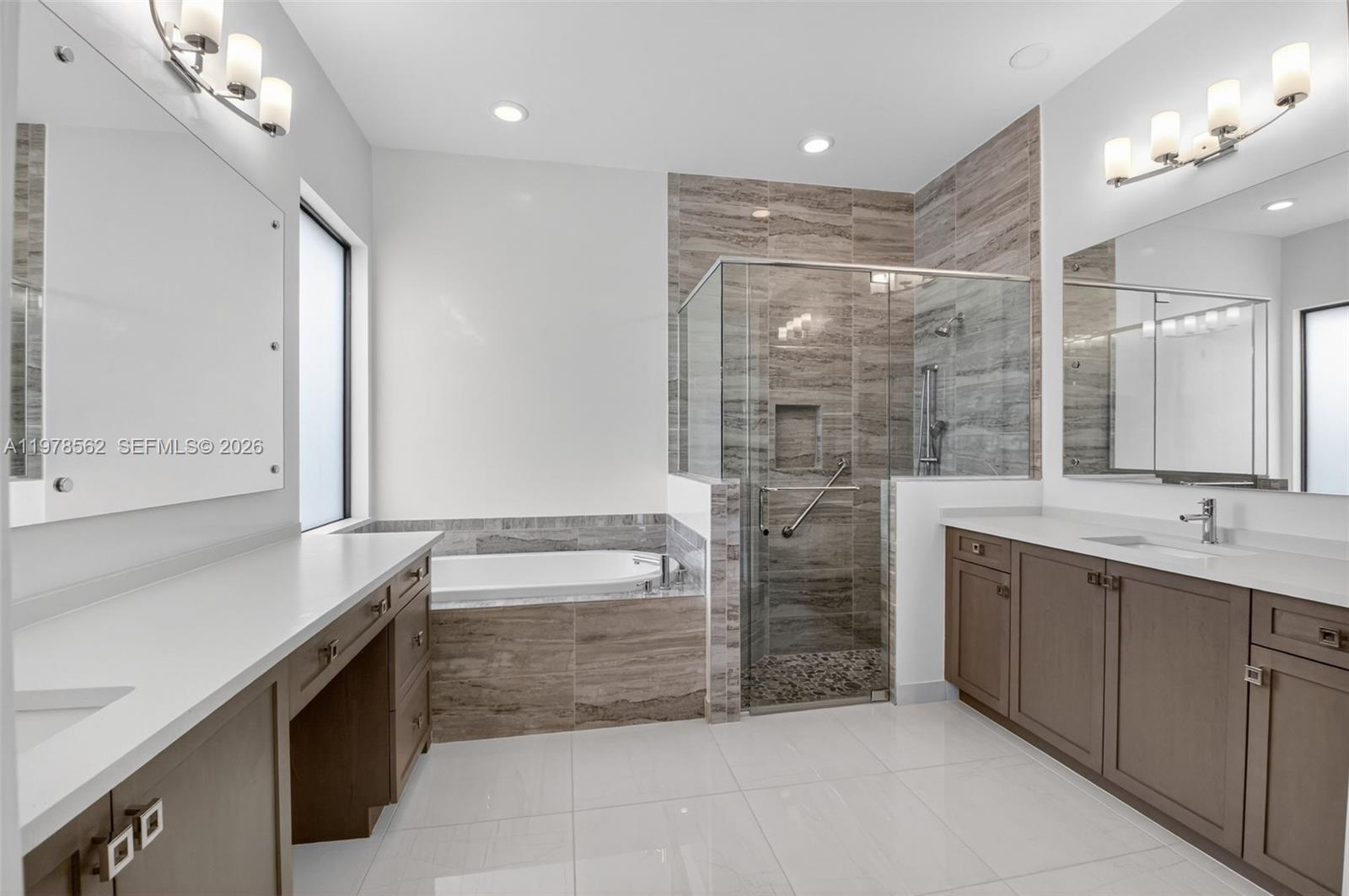 8629 Tower Bridge Ct, Boca Raton FL 33496