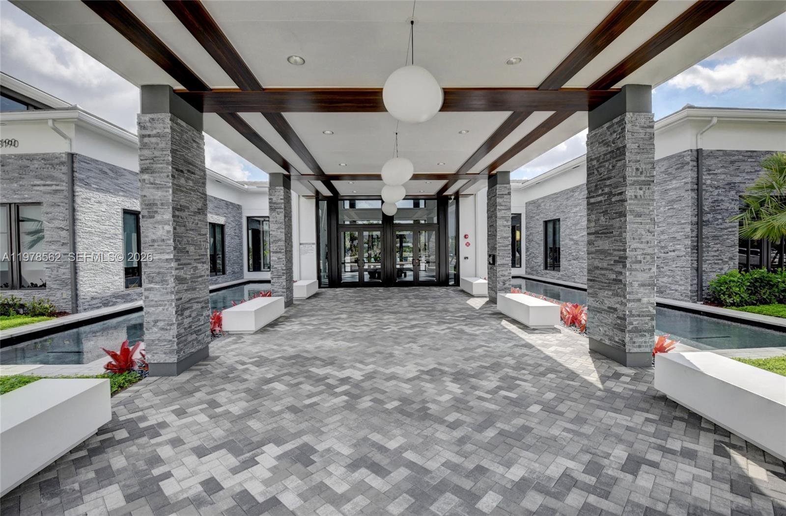 8629 Tower Bridge Ct, Boca Raton FL 33496