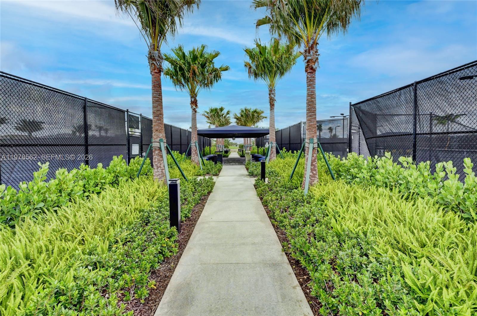 8629 Tower Bridge Ct, Boca Raton FL 33496