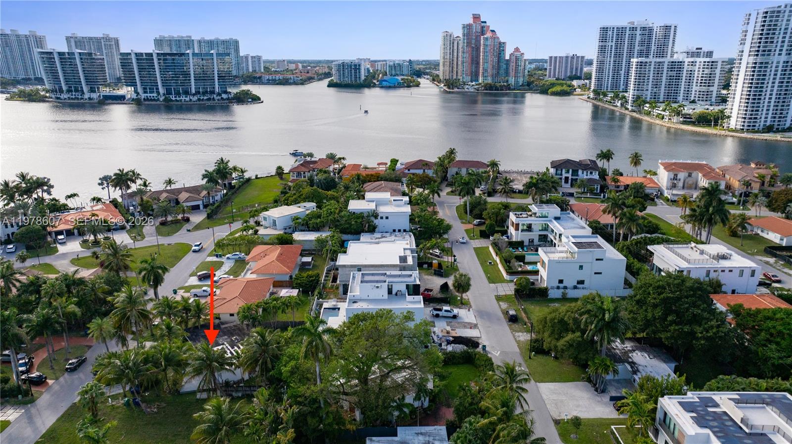 331 188th St, Sunny Isles Beach FL 33160