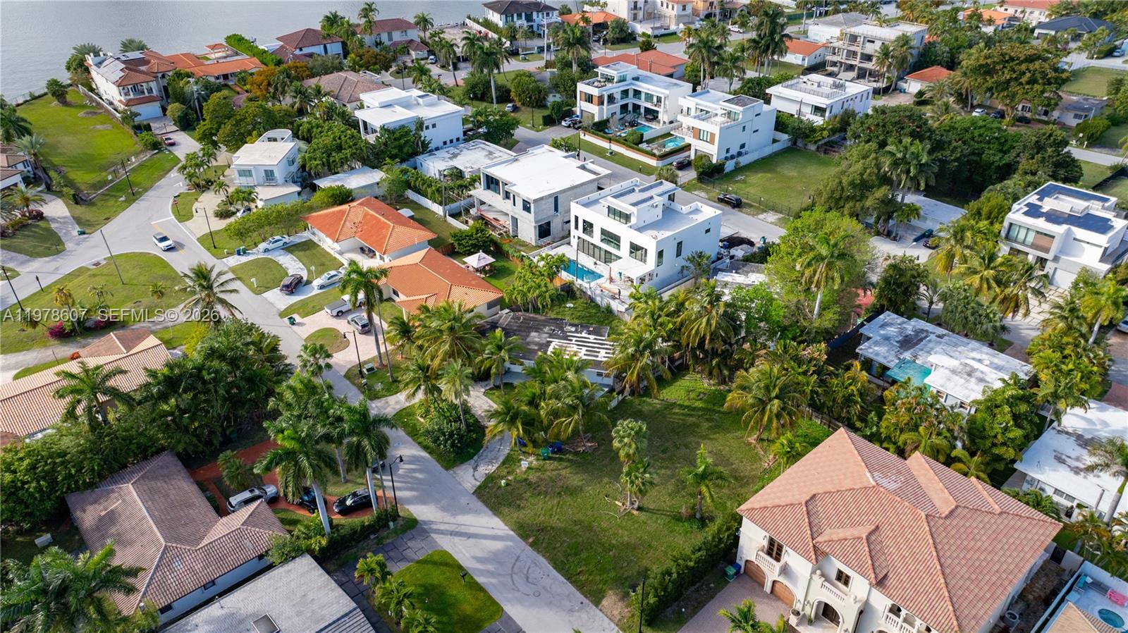 331 188th St, Sunny Isles Beach FL 33160