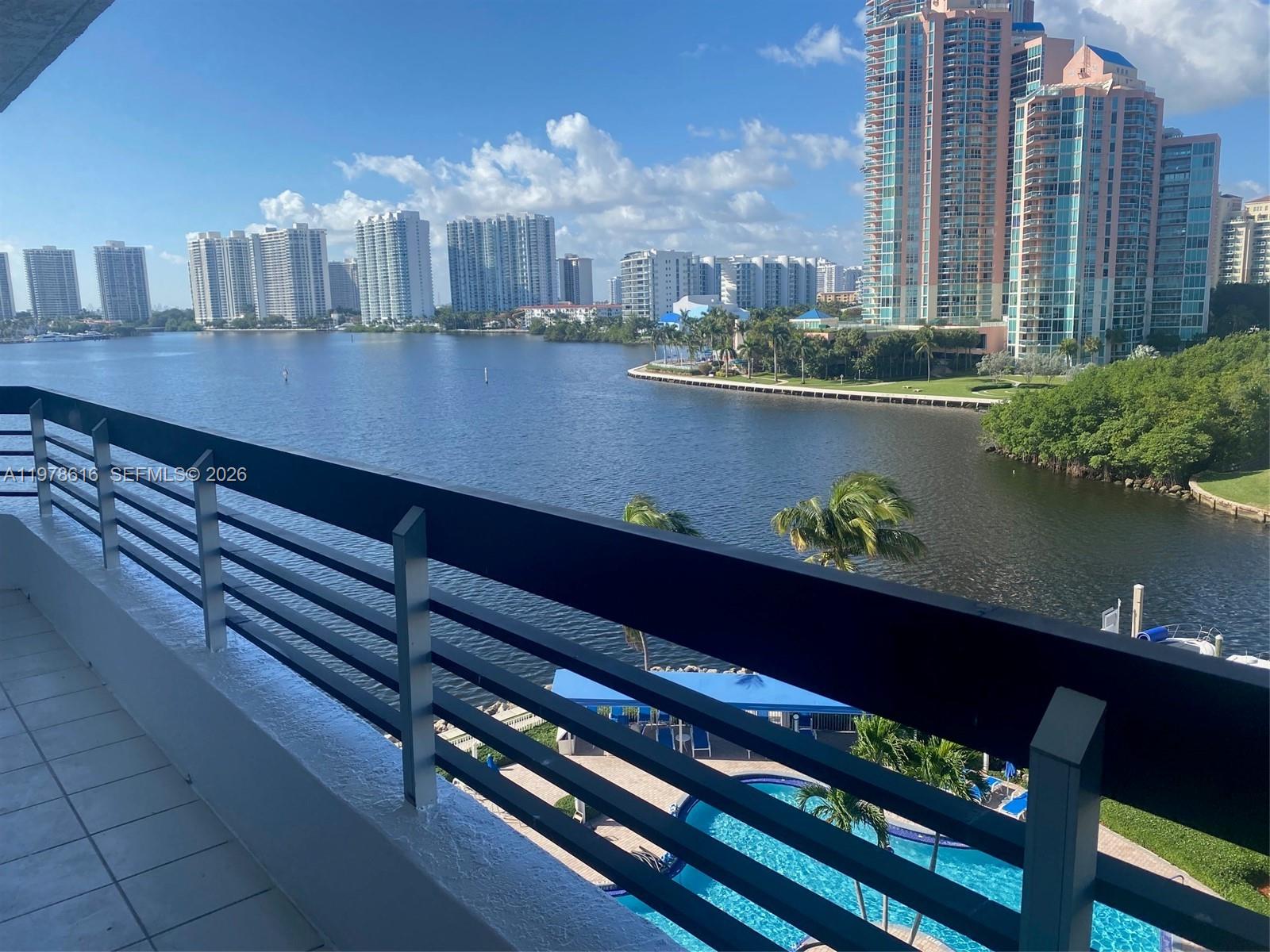 3530 Mystic Pointe Dr #702, Aventura FL 33180