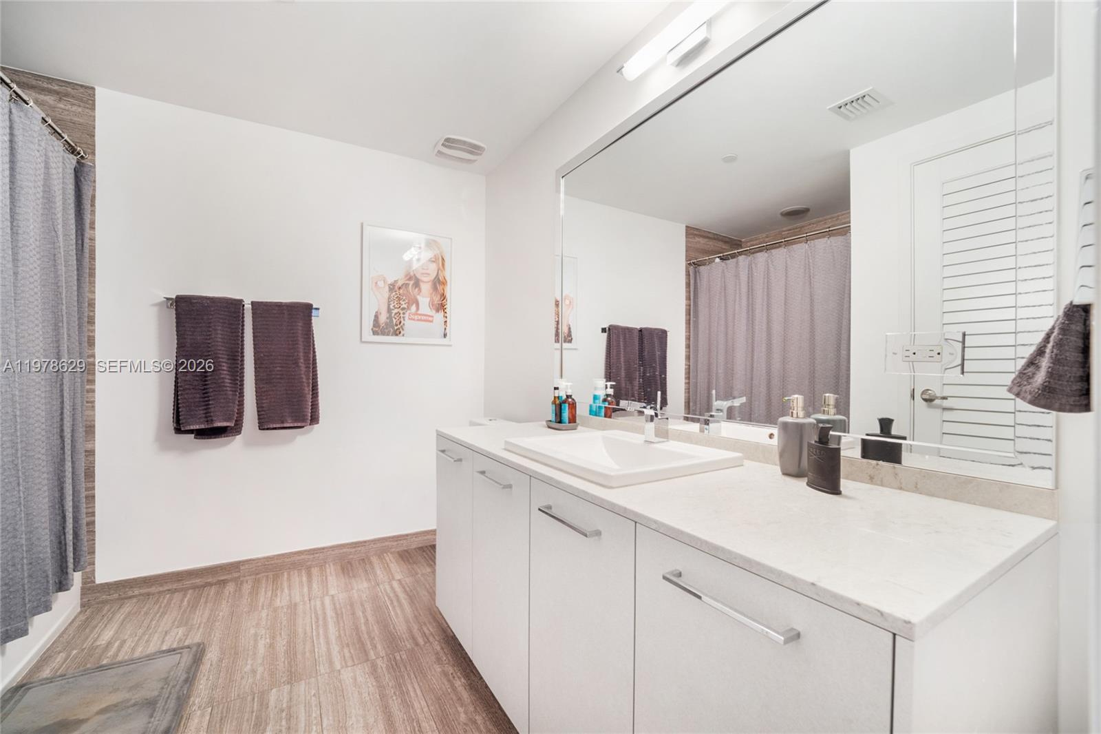 1010 Brickell Ave #2907, Miami FL 33131