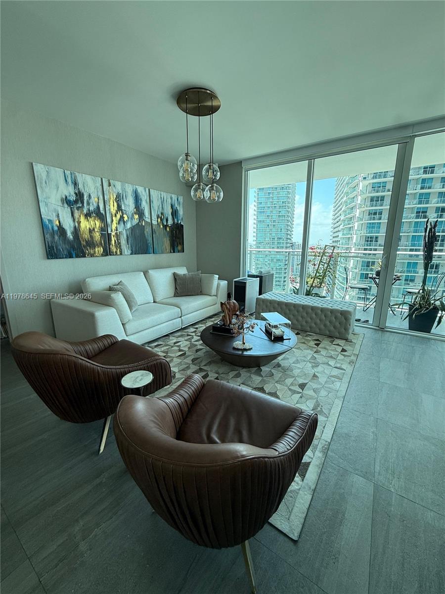 1080 Brickell Ave #2109, Miami FL 33131