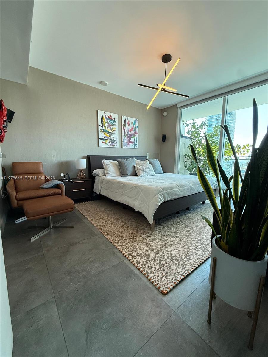 1080 Brickell Ave #2109, Miami FL 33131