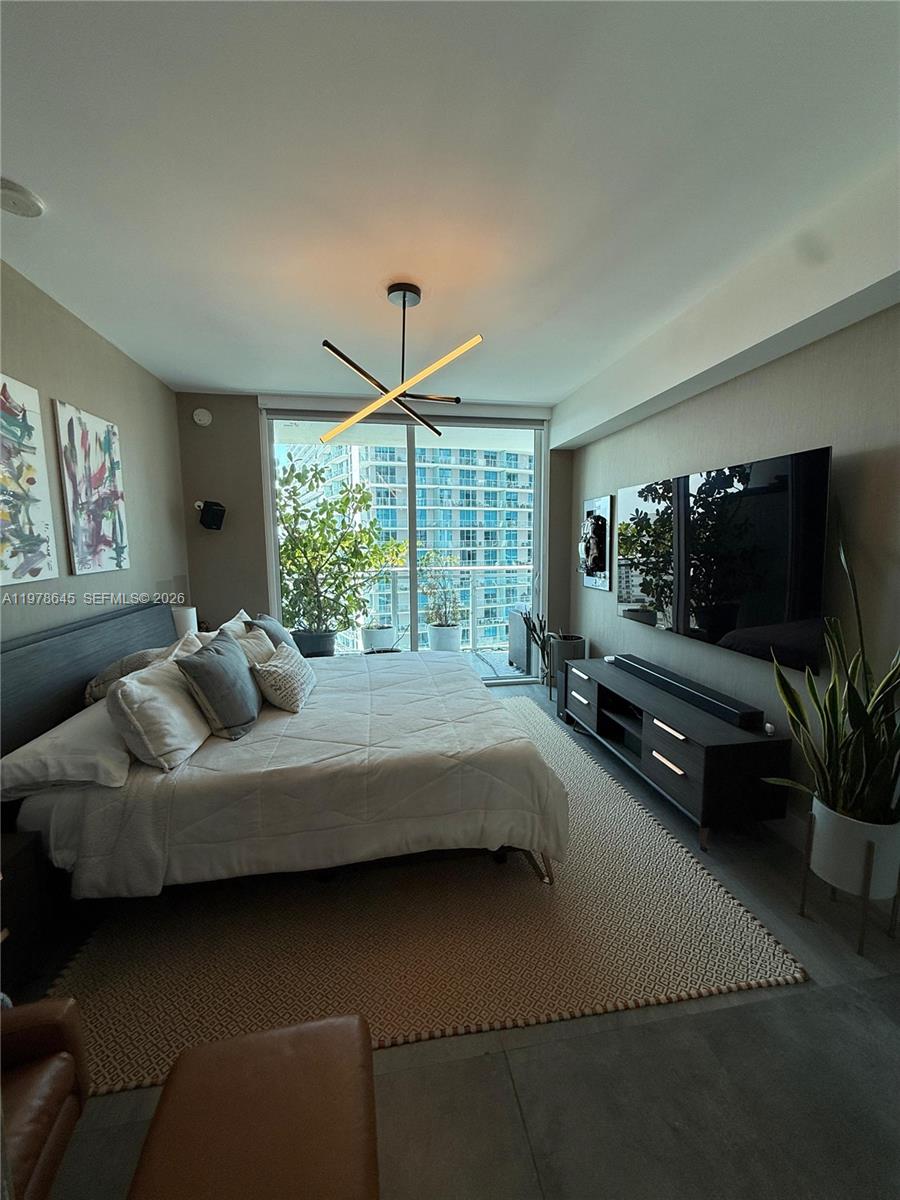 1080 Brickell Ave #2109, Miami FL 33131