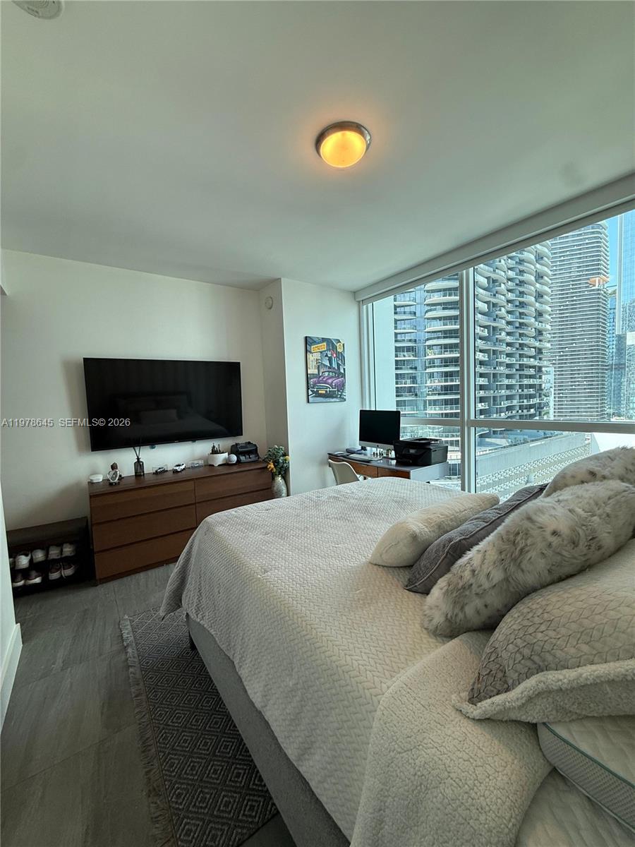 1080 Brickell Ave #2109, Miami FL 33131