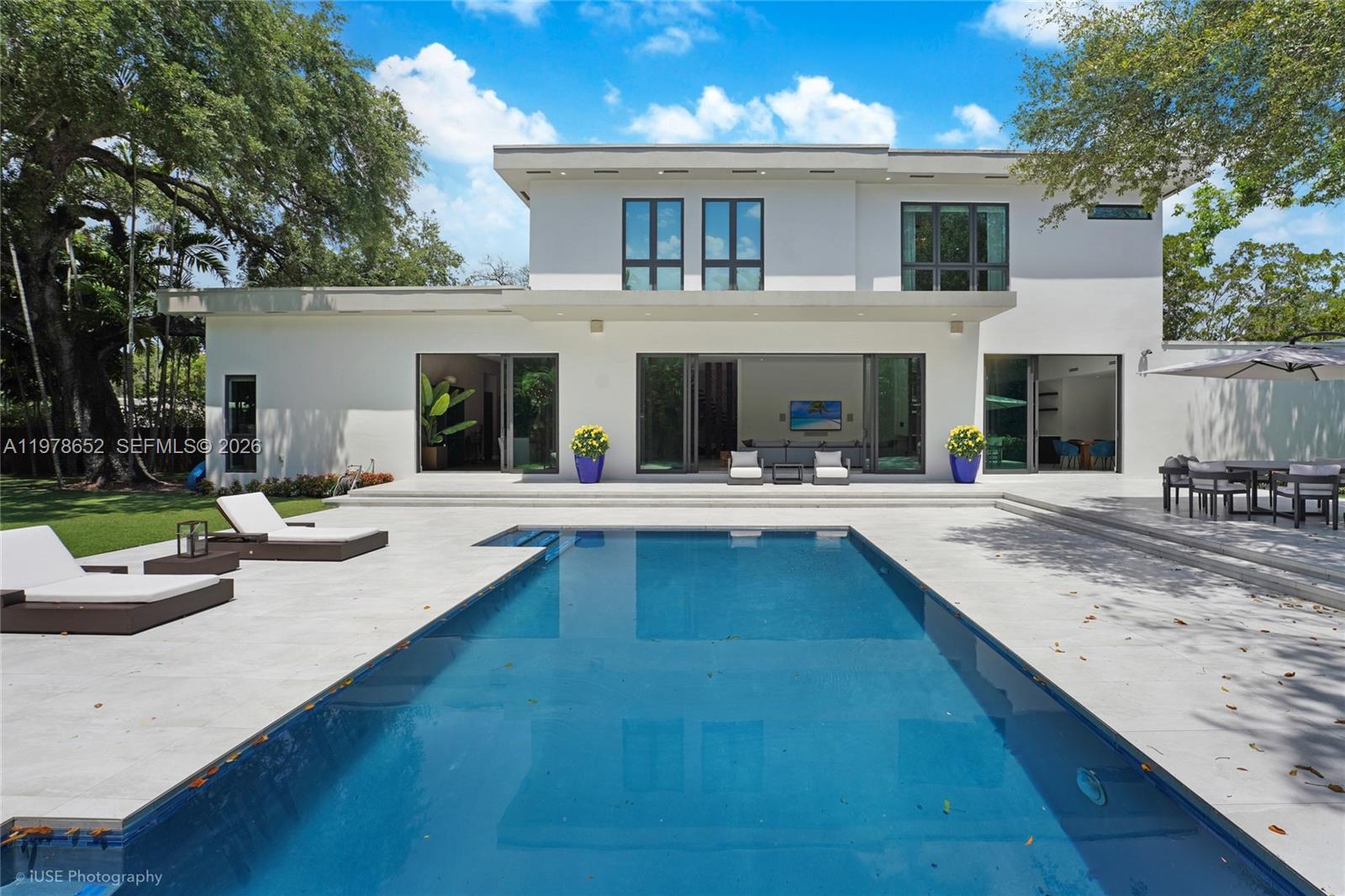 56 Samana Dr, Miami FL 33133