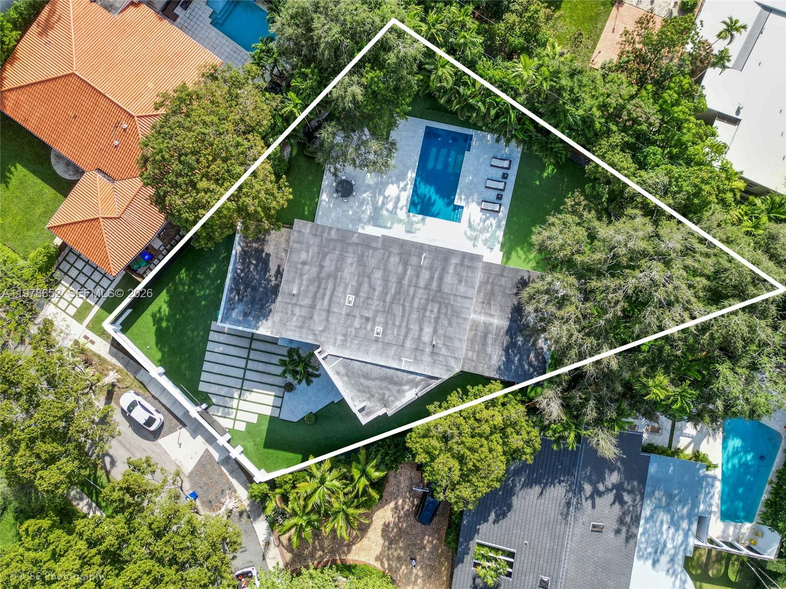 56 Samana Dr, Miami FL 33133