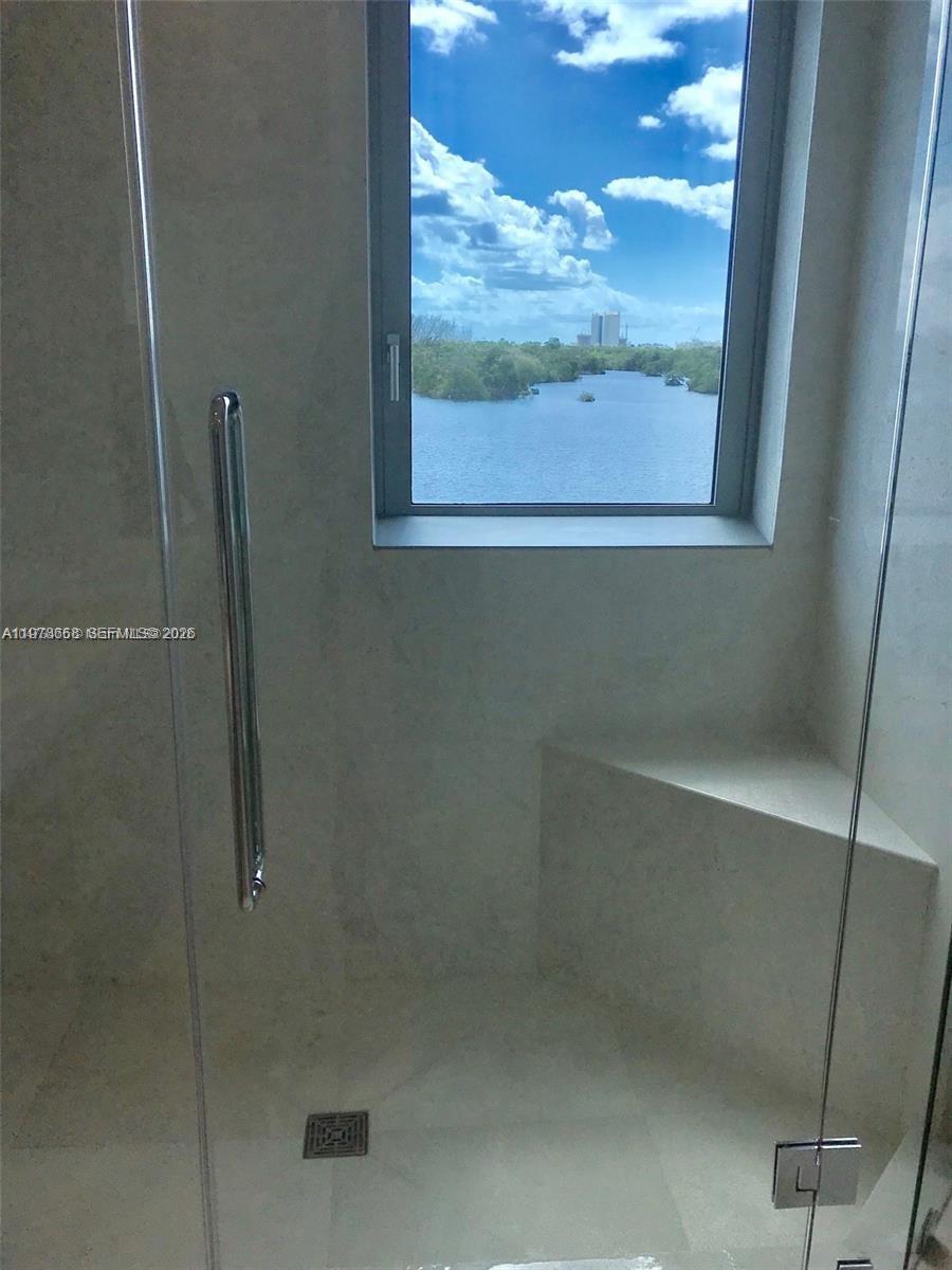 17111 Biscayne Blvd #408, North Miami Beach FL 33160