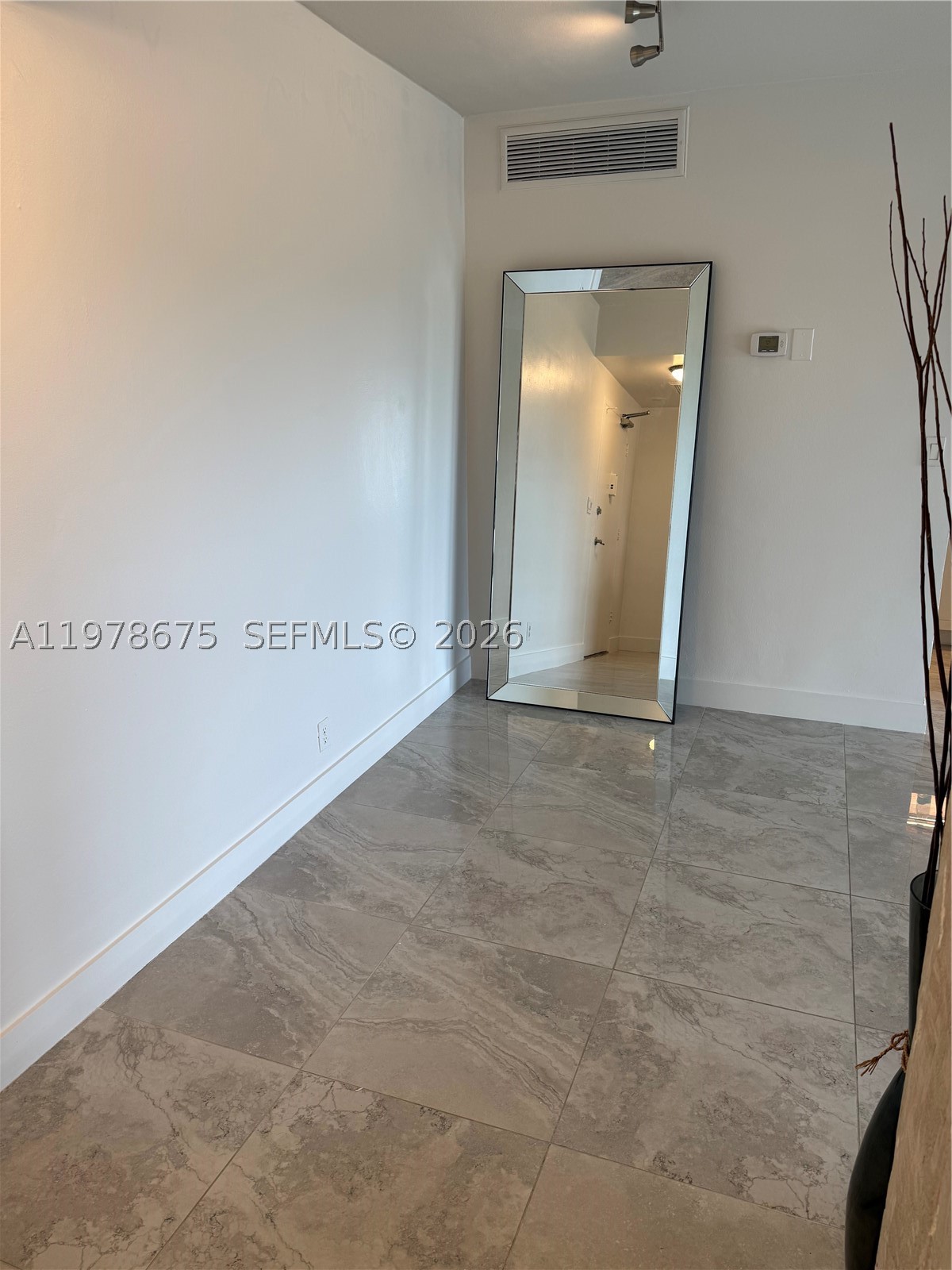 880 NE 69th St #5Q, Miami FL 33138