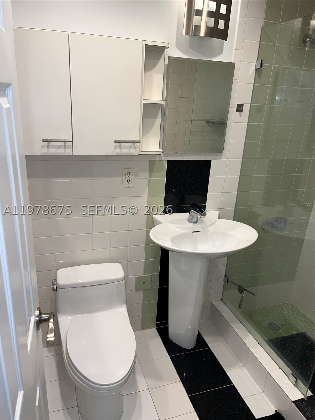 880 NE 69th St #5Q, Miami FL 33138