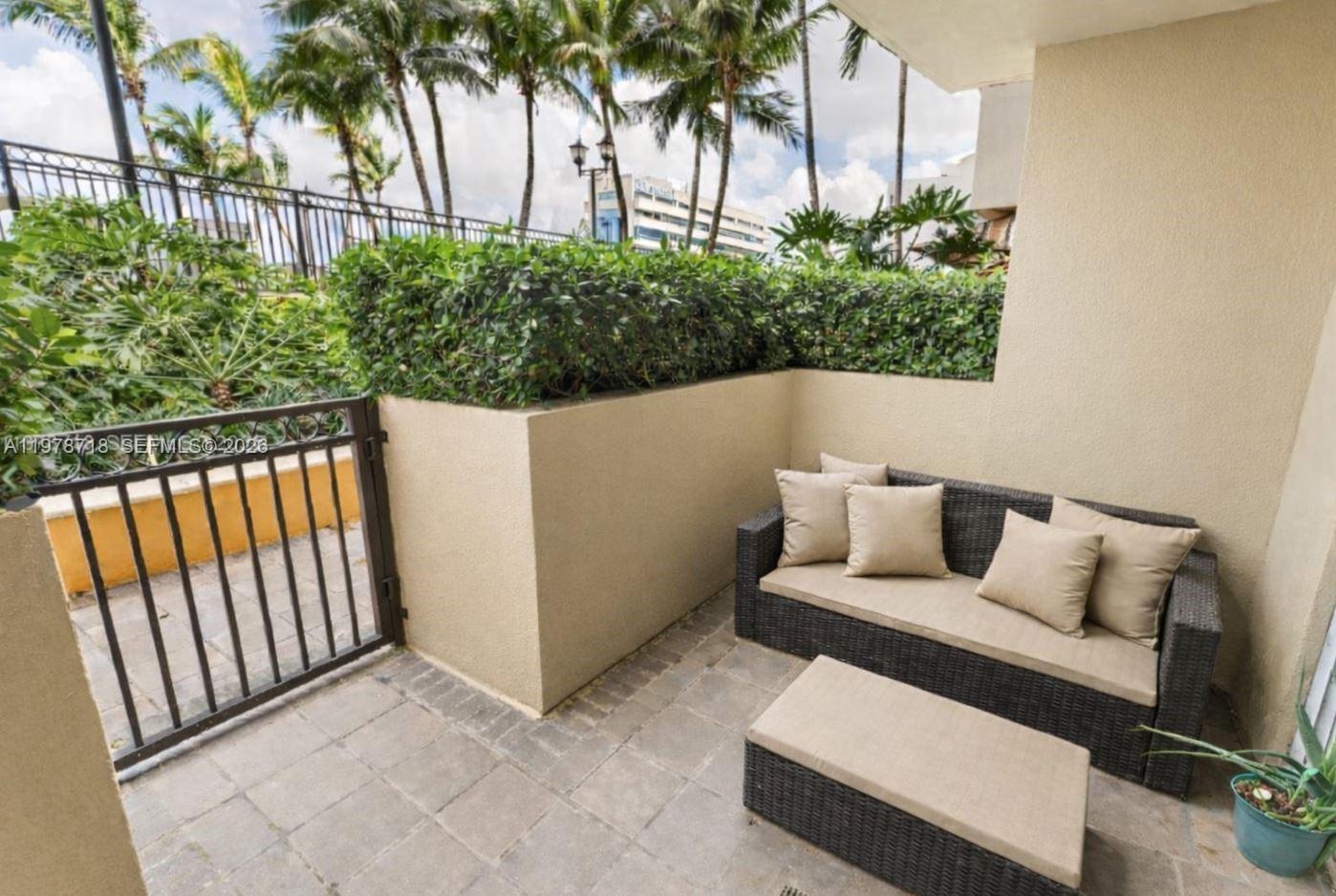 3232 SW 22nd Ter #708, Miami FL 33145
