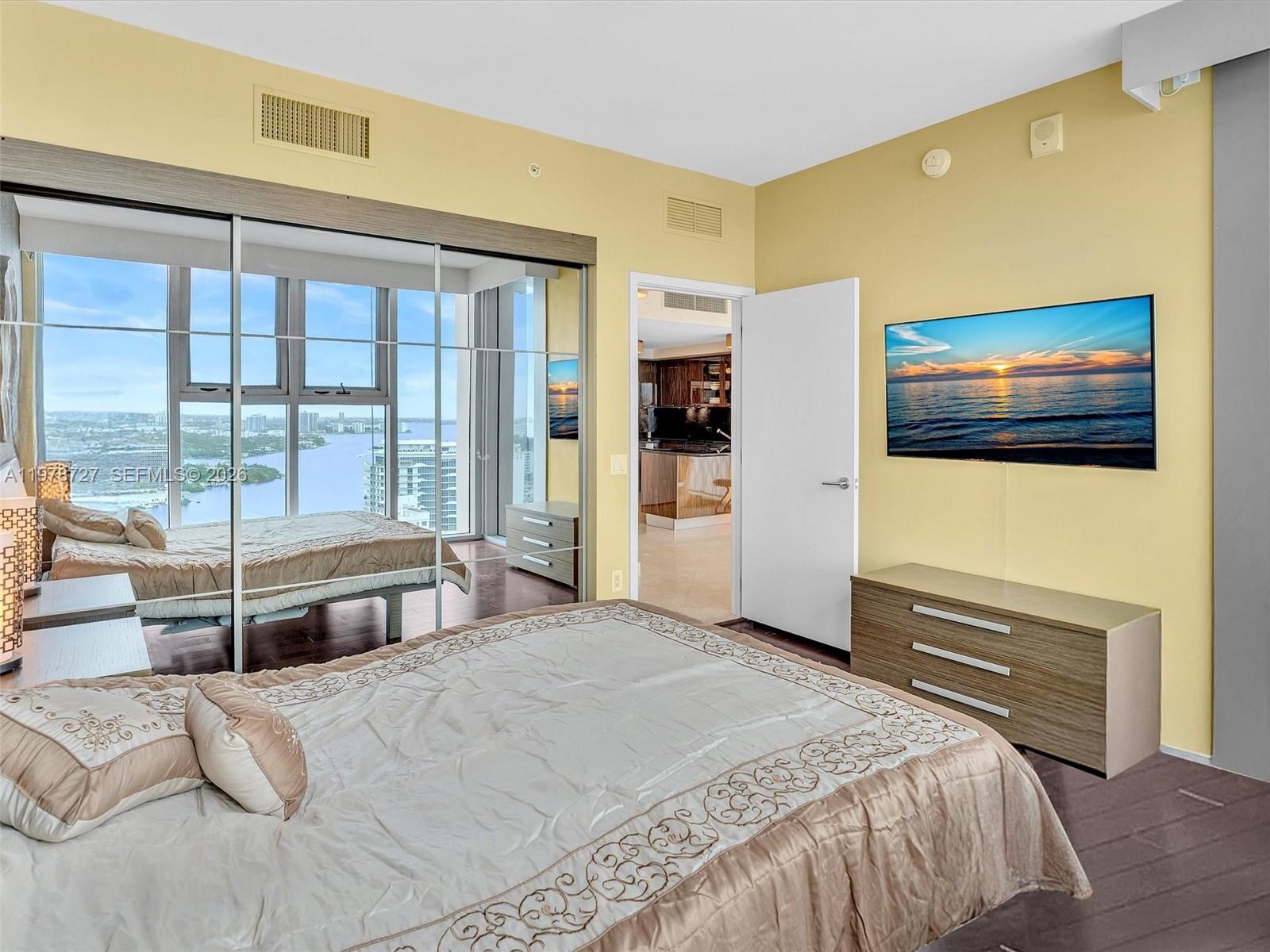 6899 Collins Ave #2109, Miami Beach FL 33141