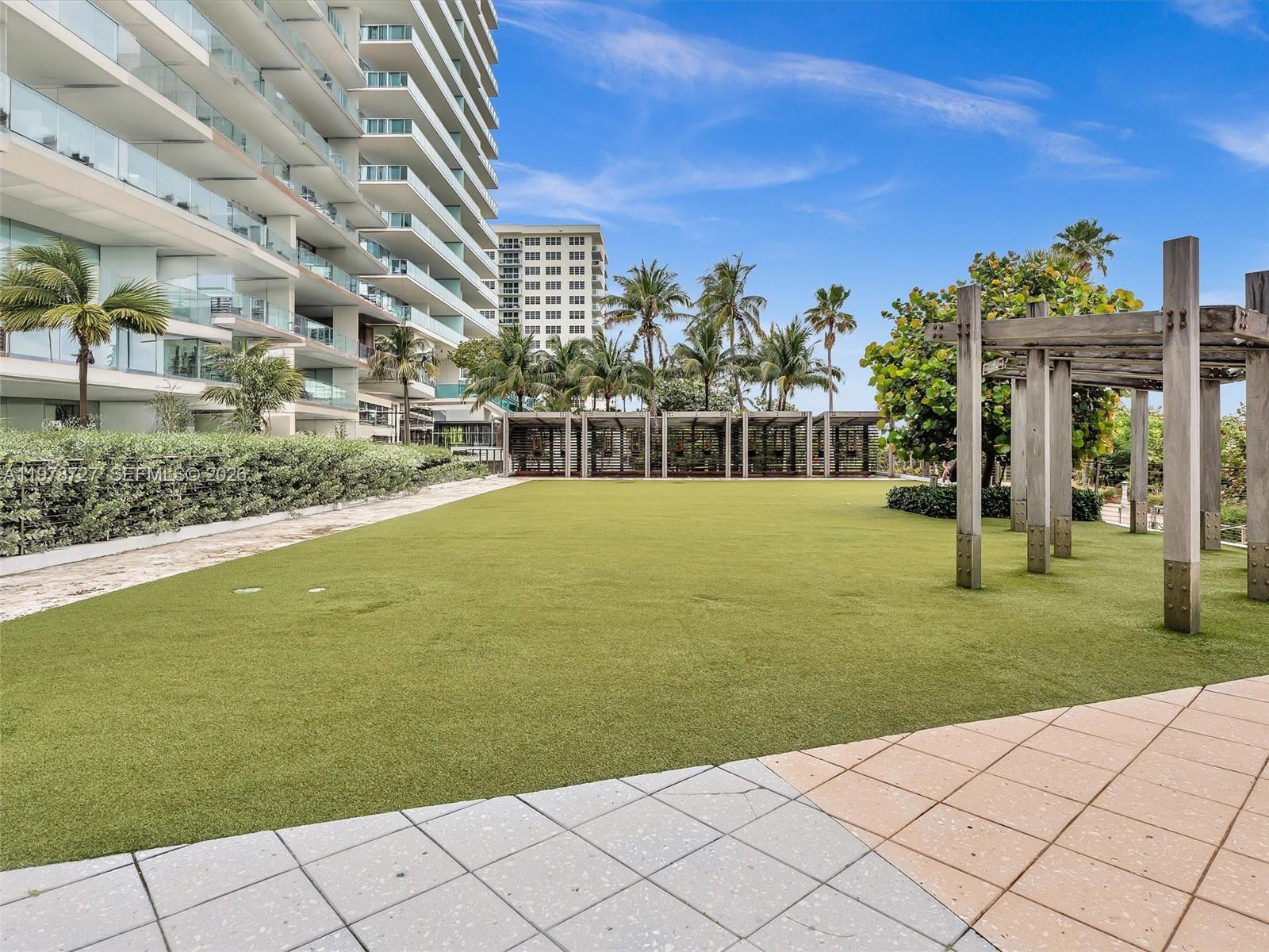 6899 Collins Ave #2109, Miami Beach FL 33141